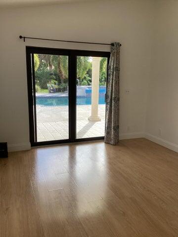 4540 N Dixie Highway