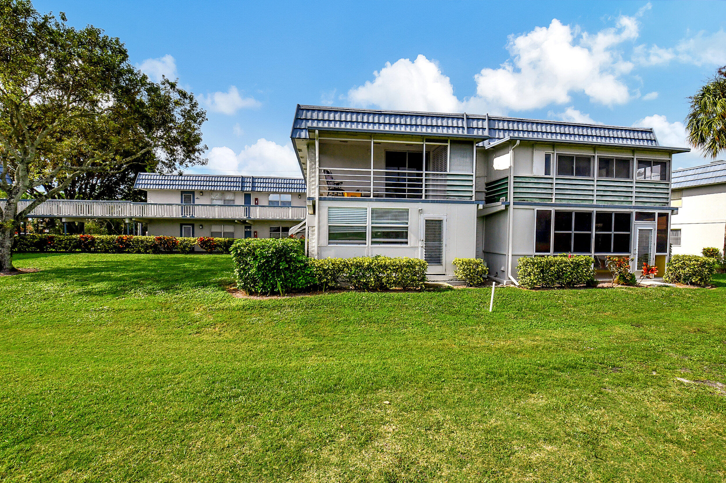 110 Tuscany B Unit: 110 B