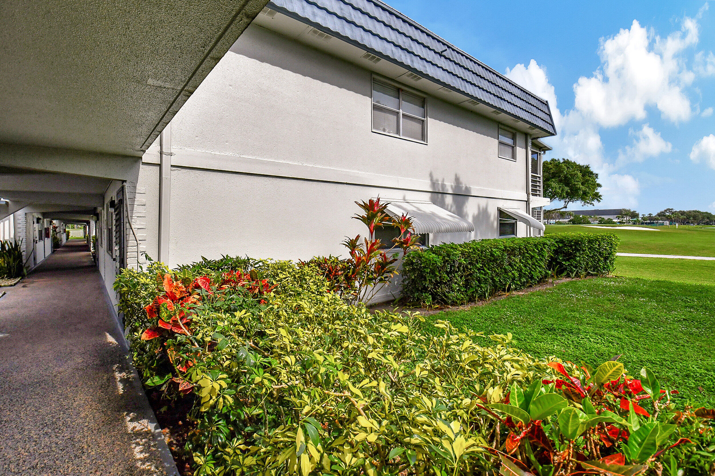 110 Tuscany B Unit: 110 B