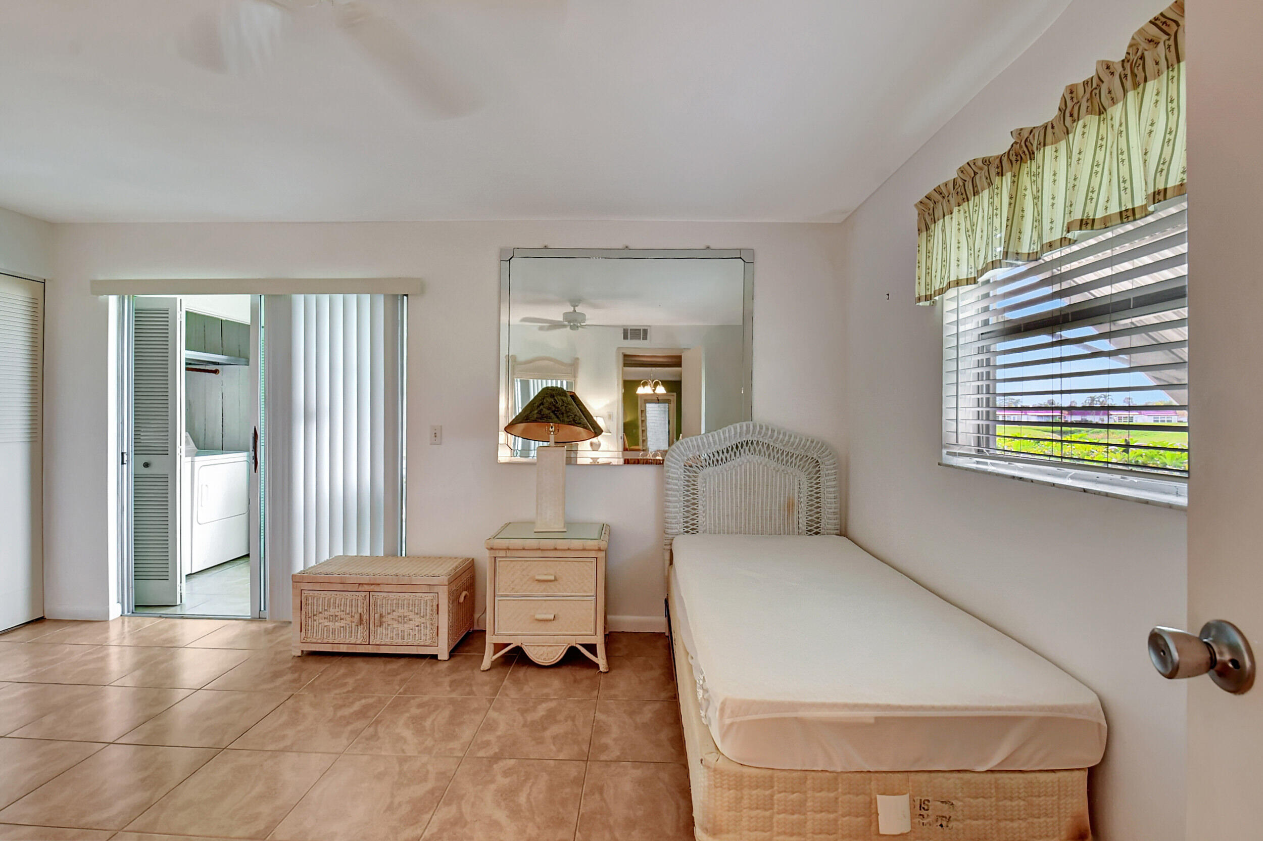 110 Tuscany B Unit: 110 B