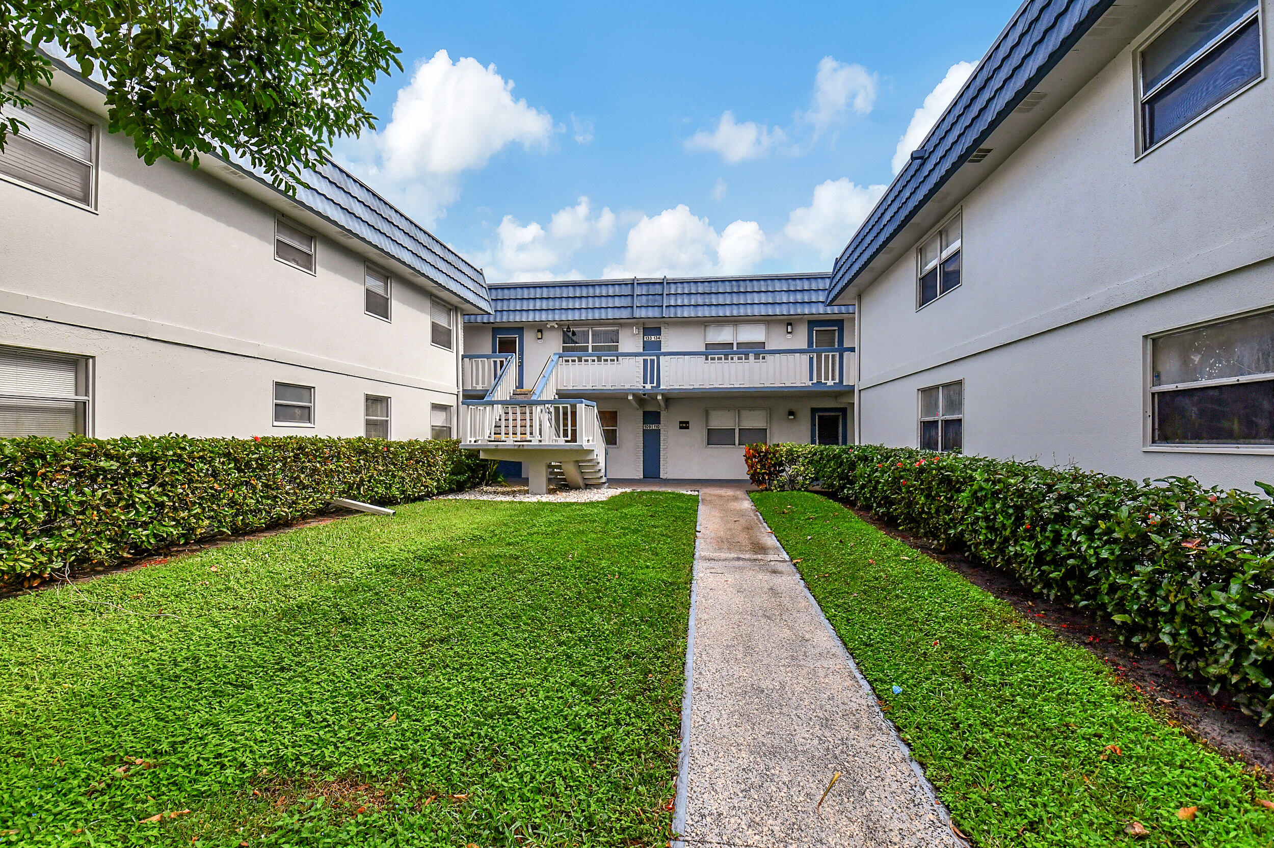 110 Tuscany B Unit: 110 B