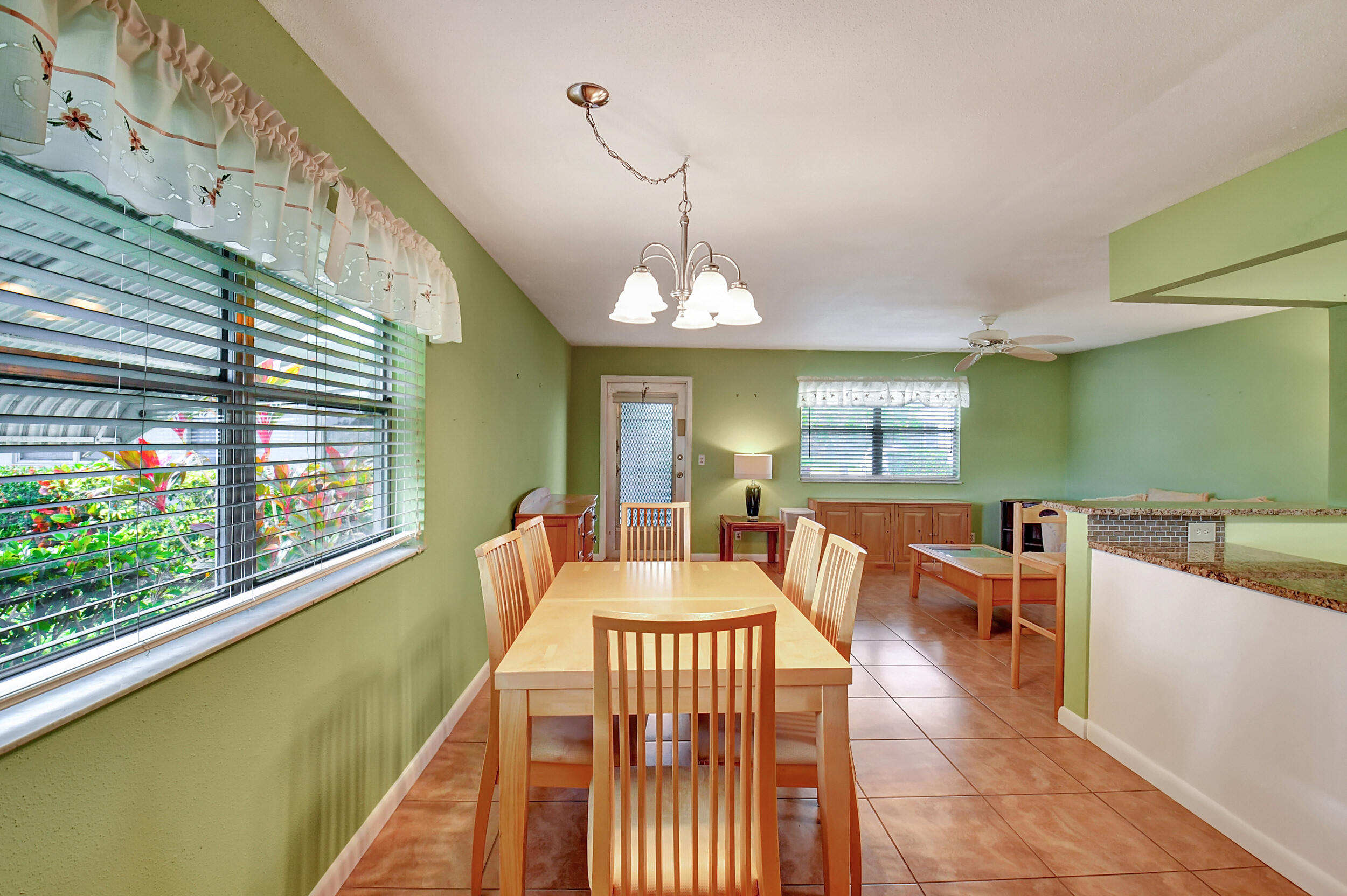 110 Tuscany B Unit: 110 B