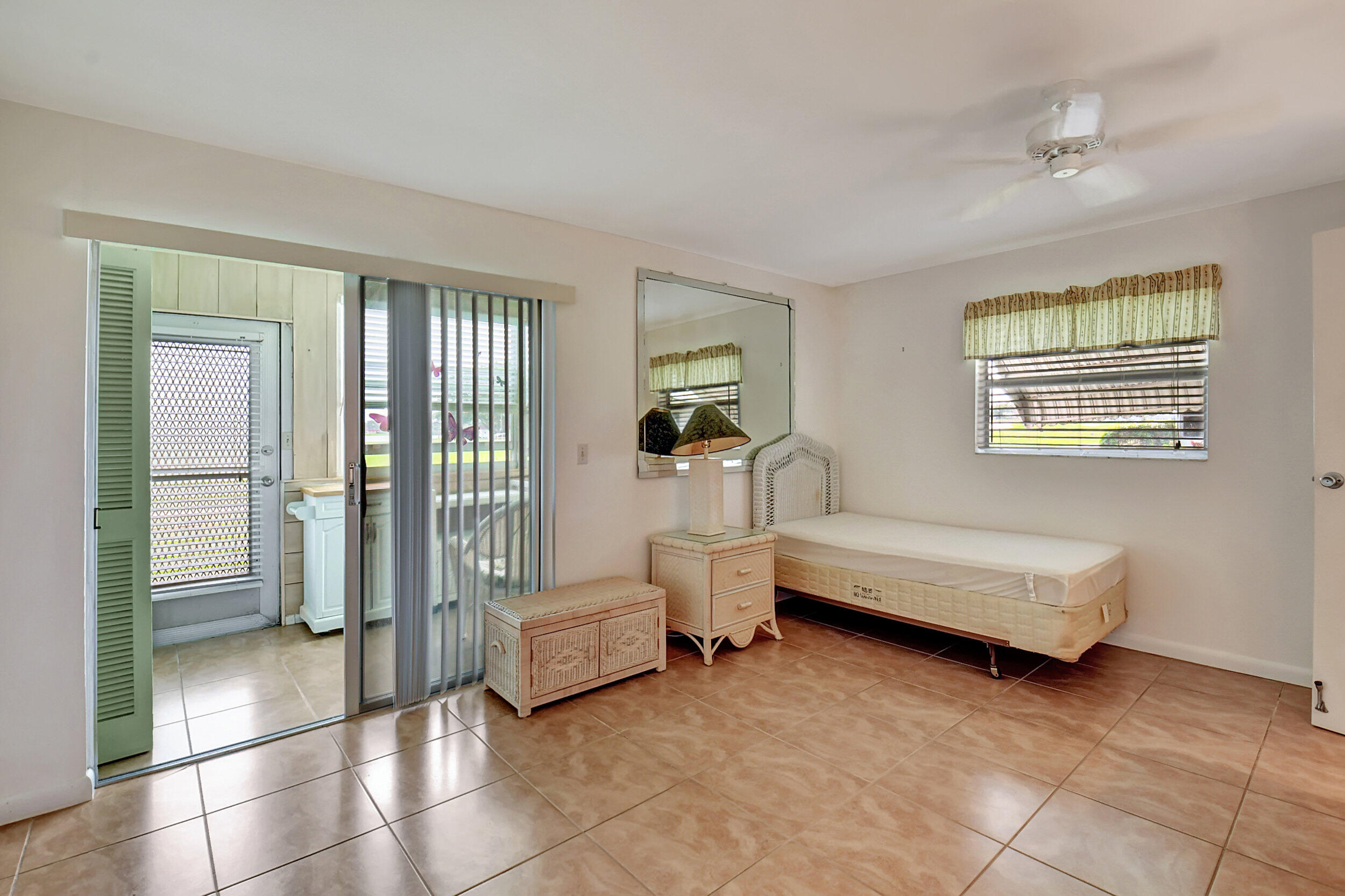 110 Tuscany B Unit: 110 B