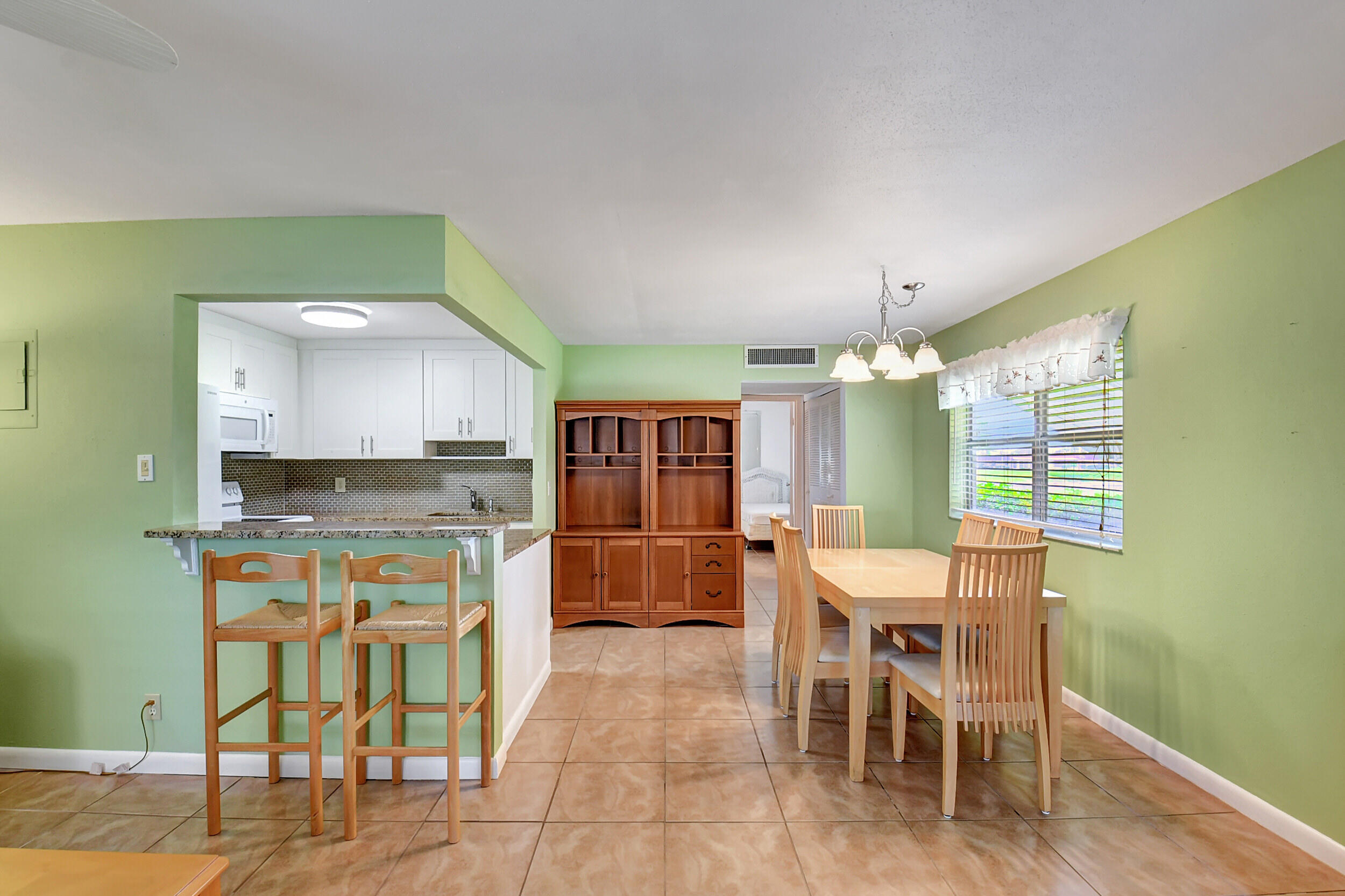 110 Tuscany B Unit: 110 B