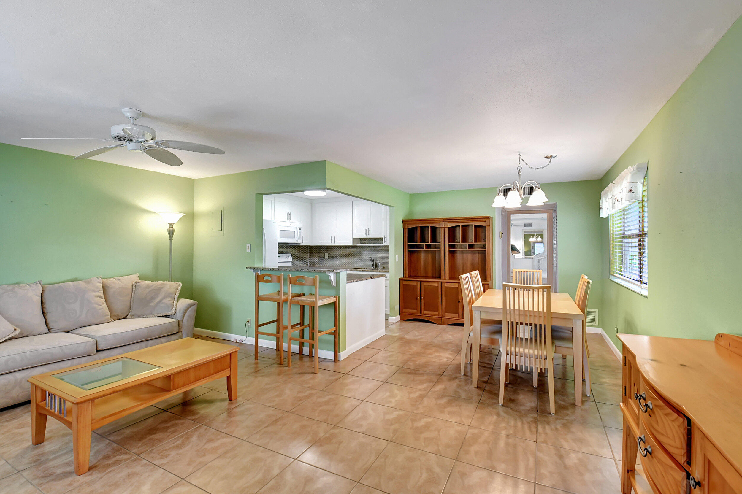 110 Tuscany B Unit: 110 B