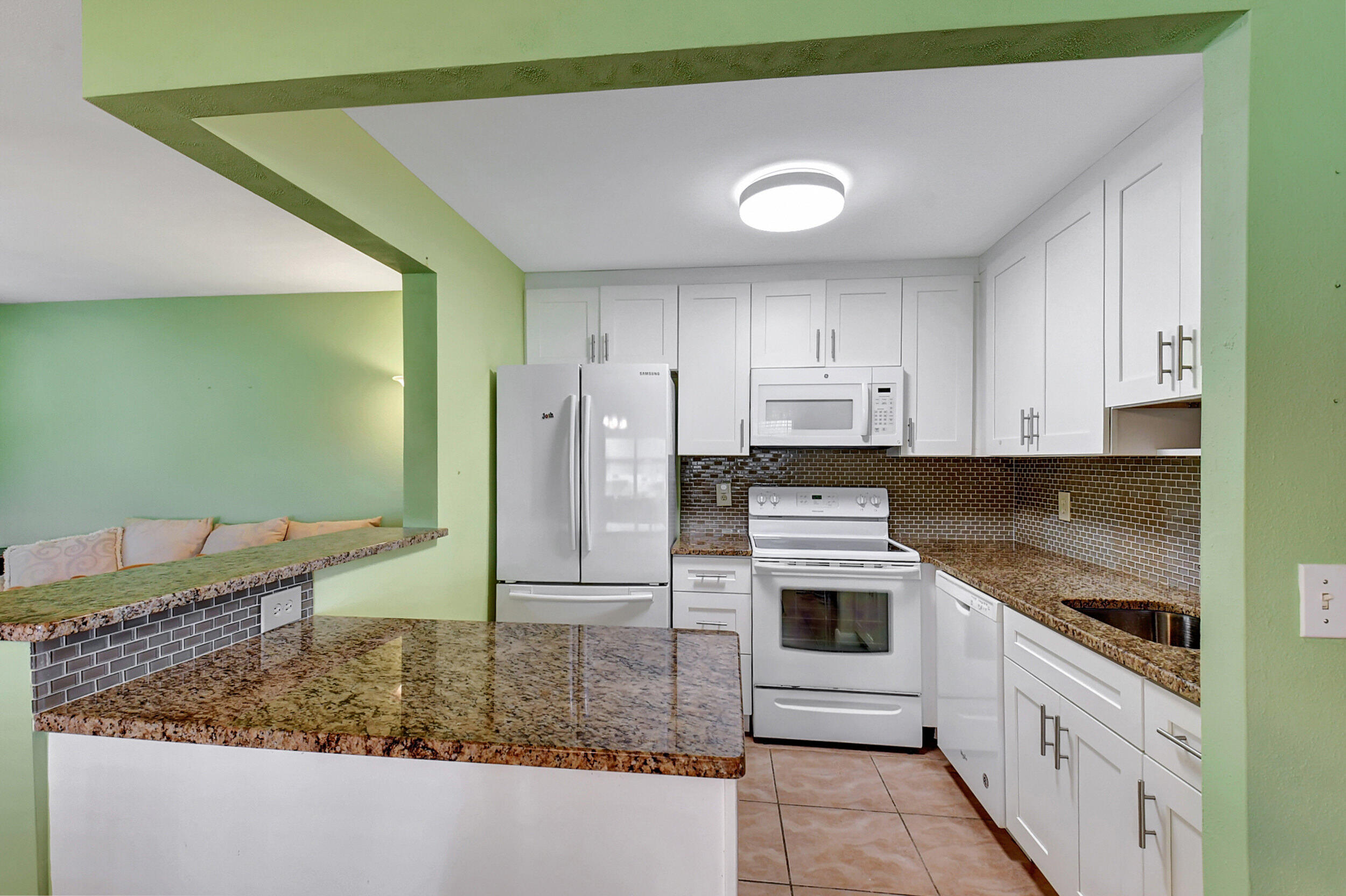 110 Tuscany B Unit: 110 B