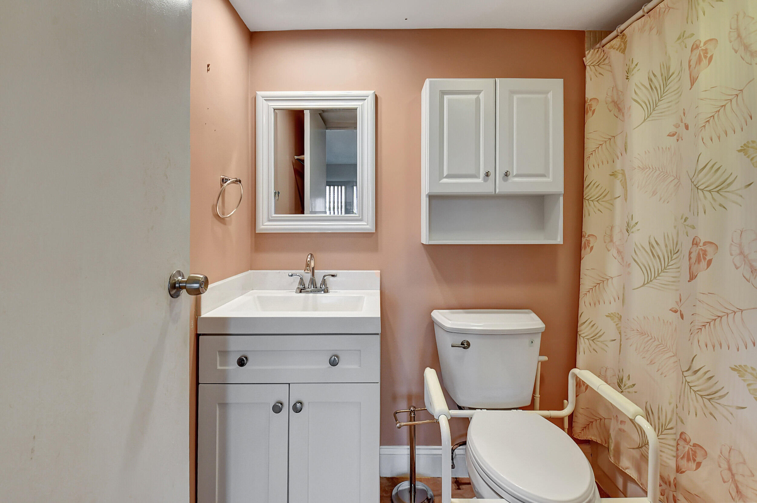 110 Tuscany B Unit: 110 B