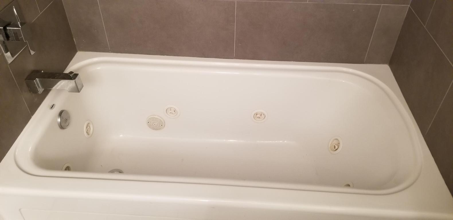 6200 NE 22nd Way 105, Fort Lauderdale Unit: 105