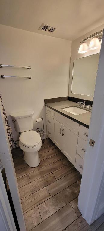 6200 NE 22nd Way 105, Fort Lauderdale Unit: 105