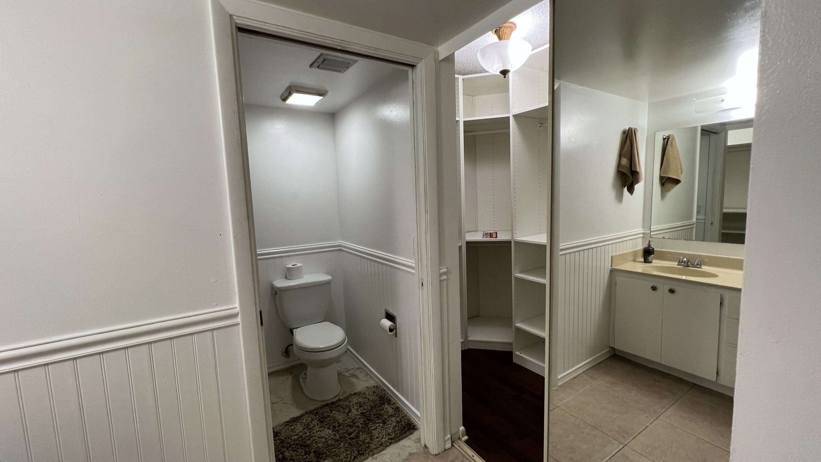 6097 Balboa Circle Unit: 303