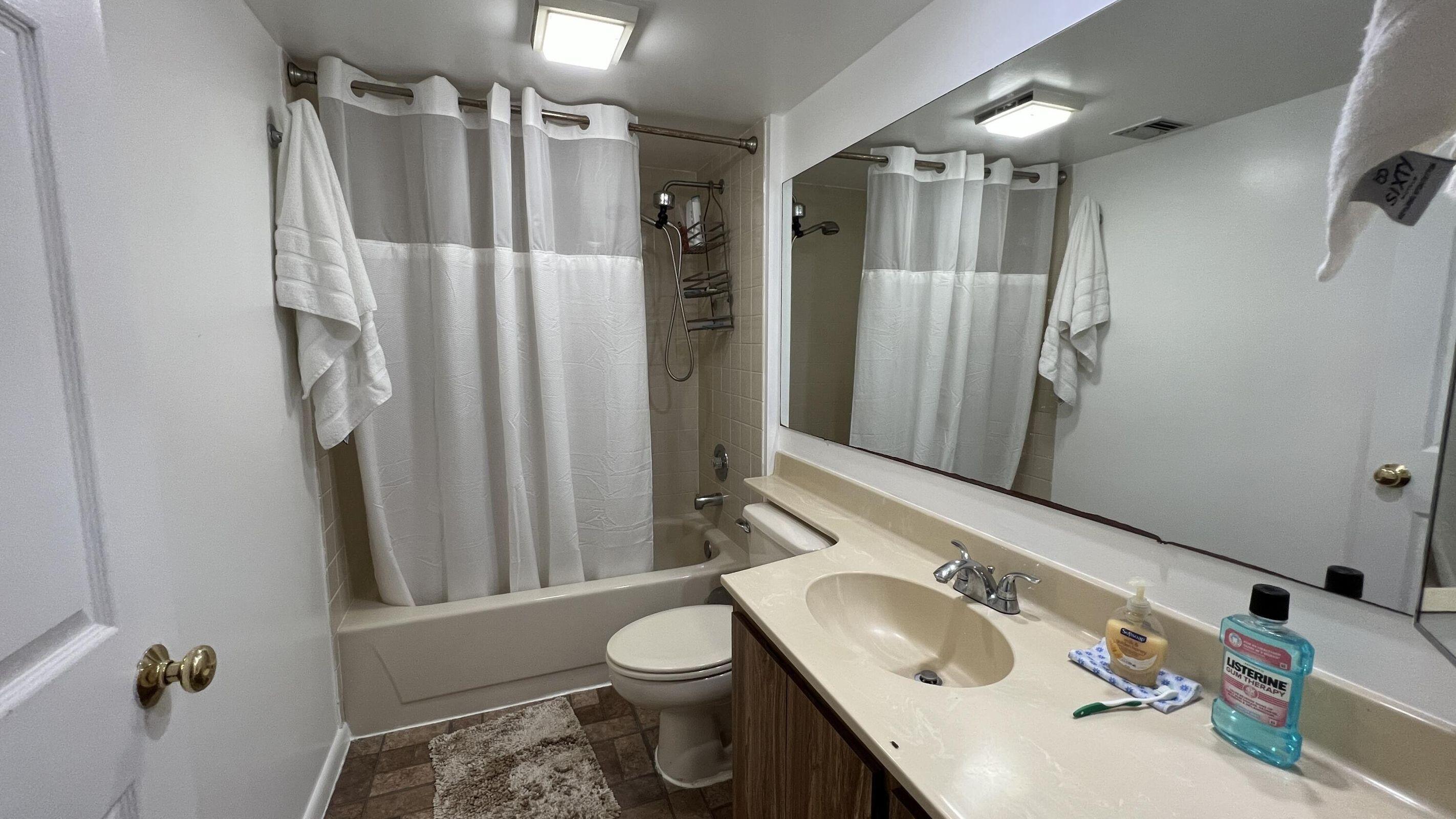 6097 Balboa Circle Unit: 303