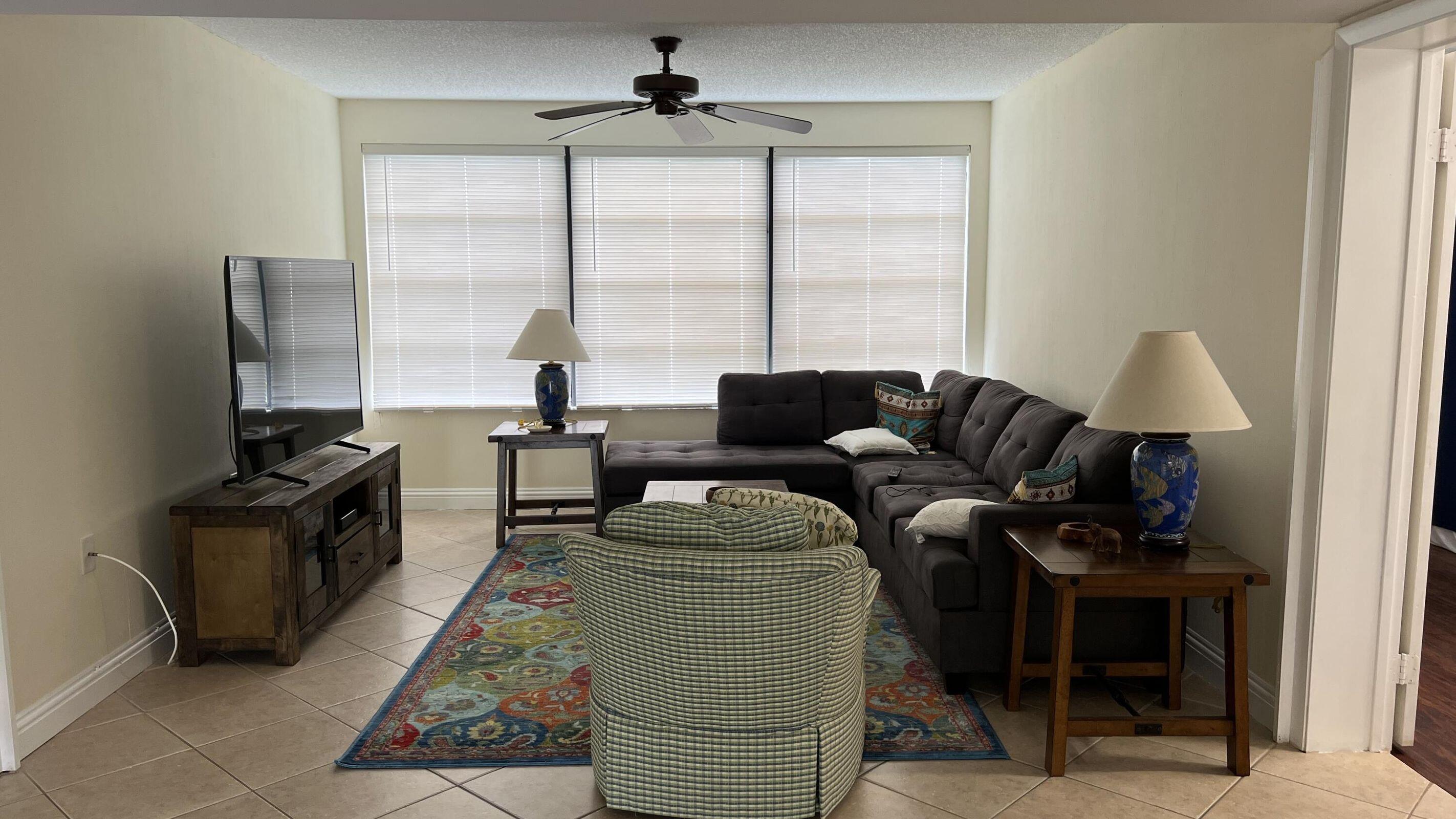 6097 Balboa Circle Unit: 303