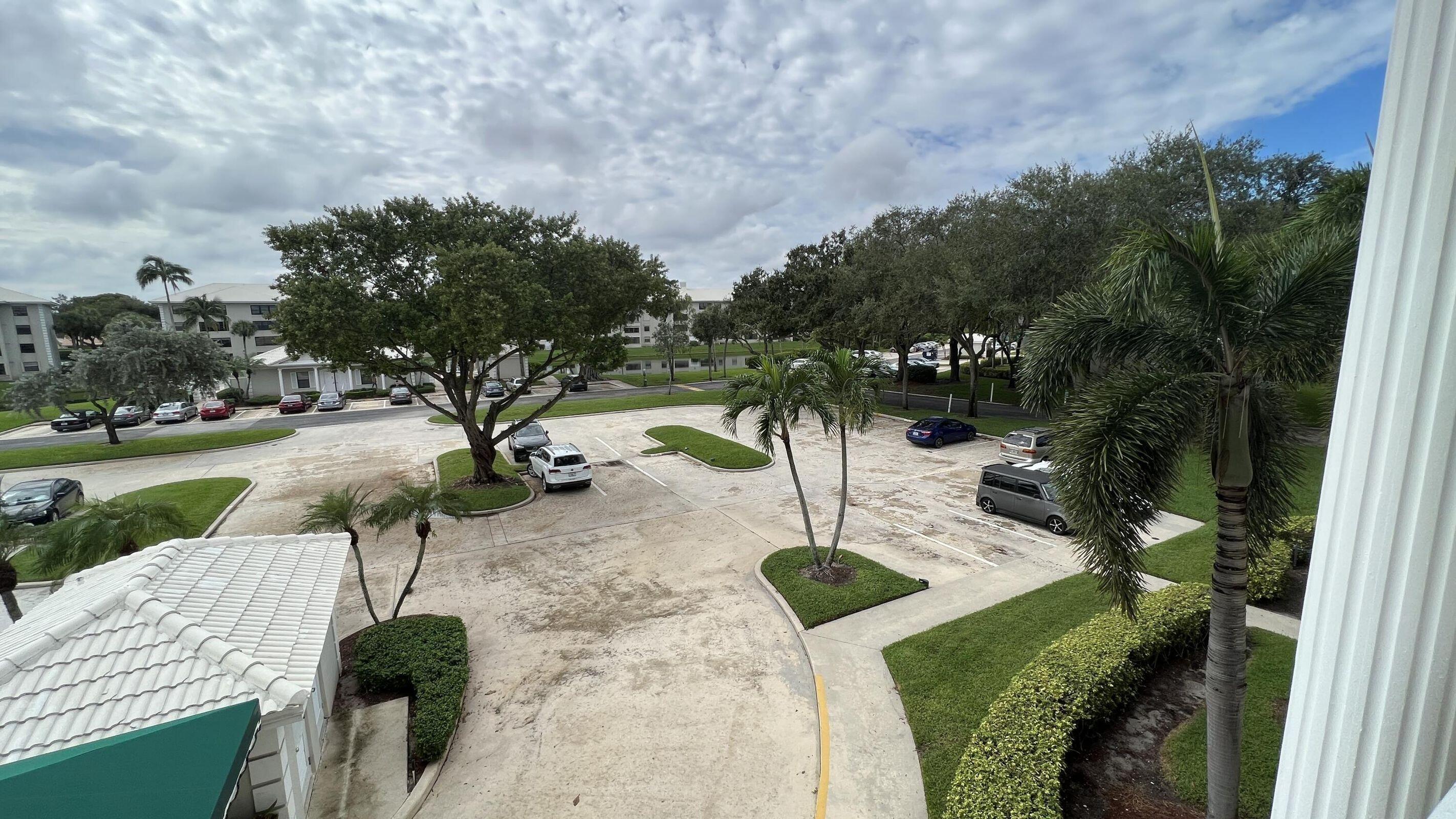 6097 Balboa Circle Unit: 303