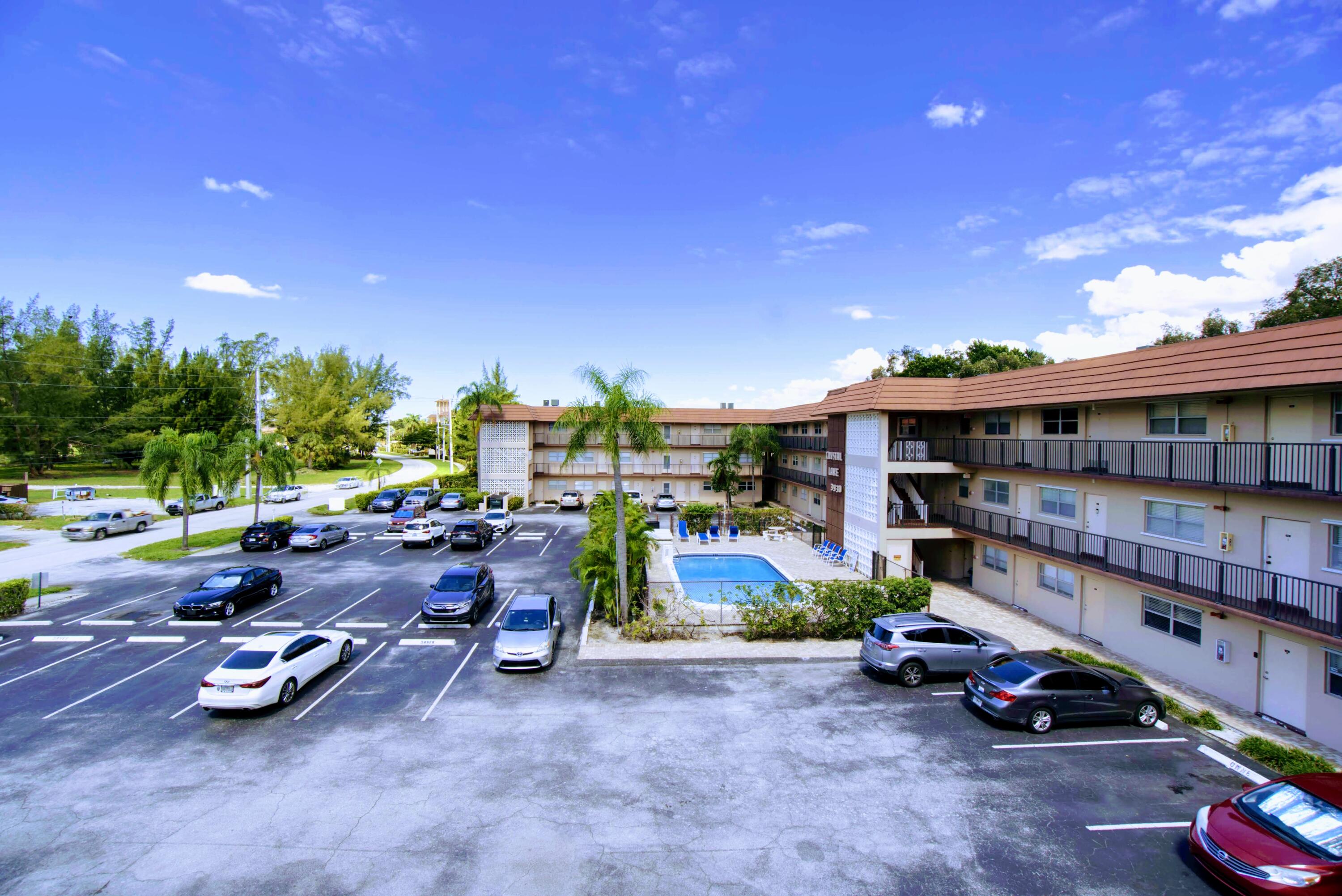 3930 Crystal Lake Drive 304, Deerfield Beach Unit: 304
