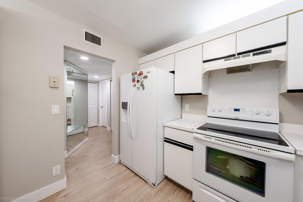 205 Lincoln Court, Deerfield Beach