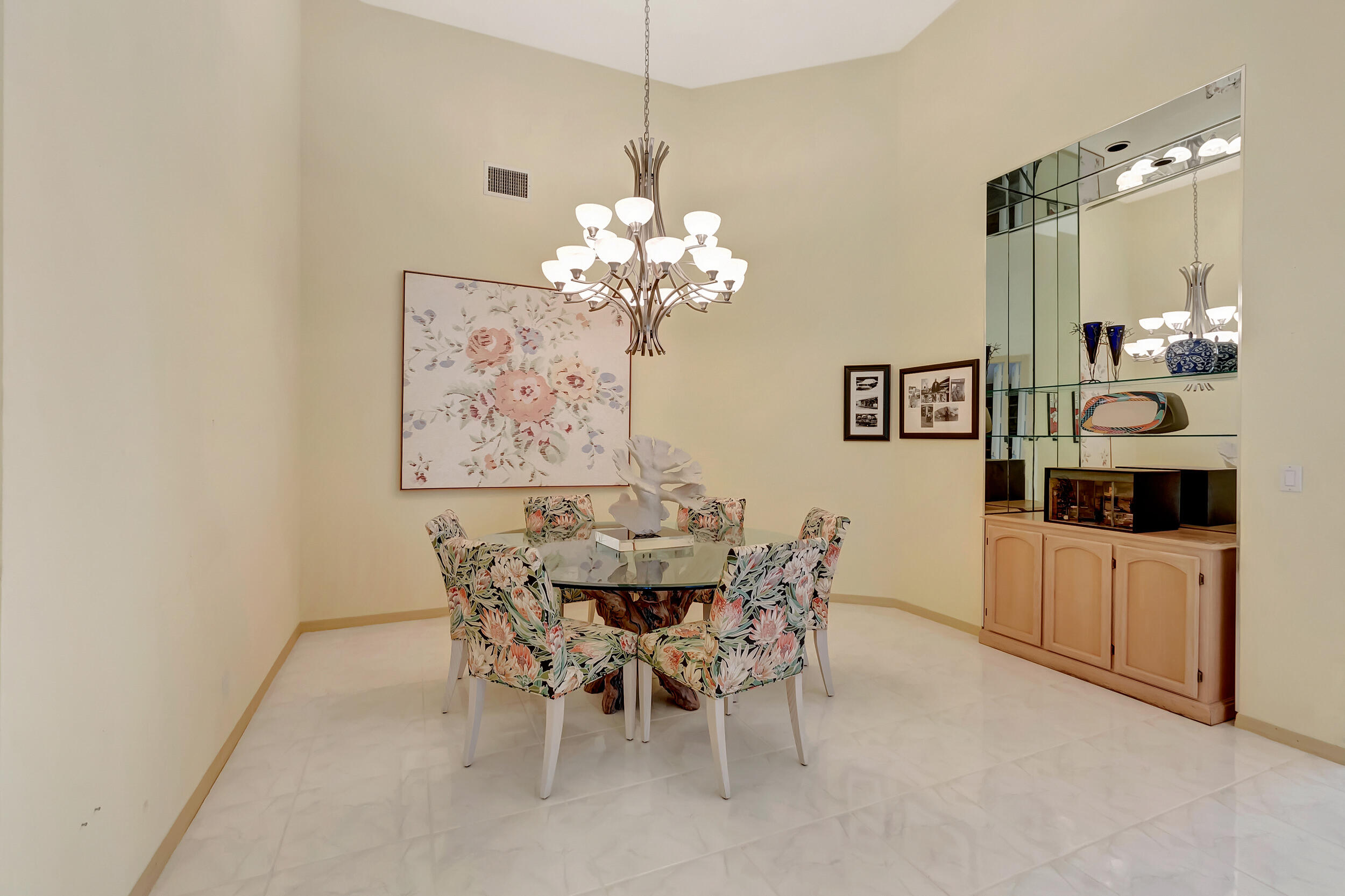 3896 Regency Circle S