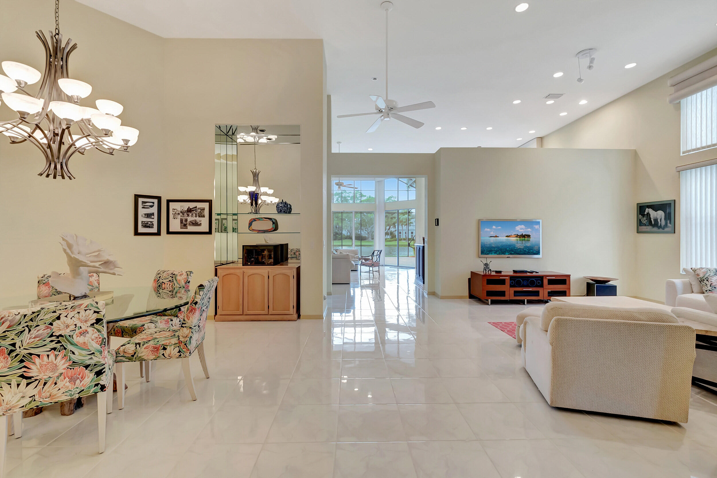 3896 Regency Circle S