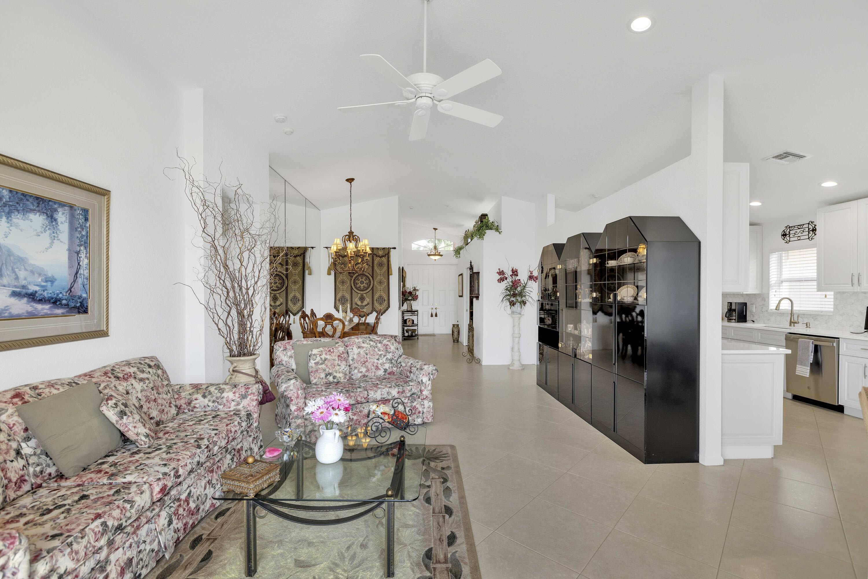 5066 Bleu Lapis Drive