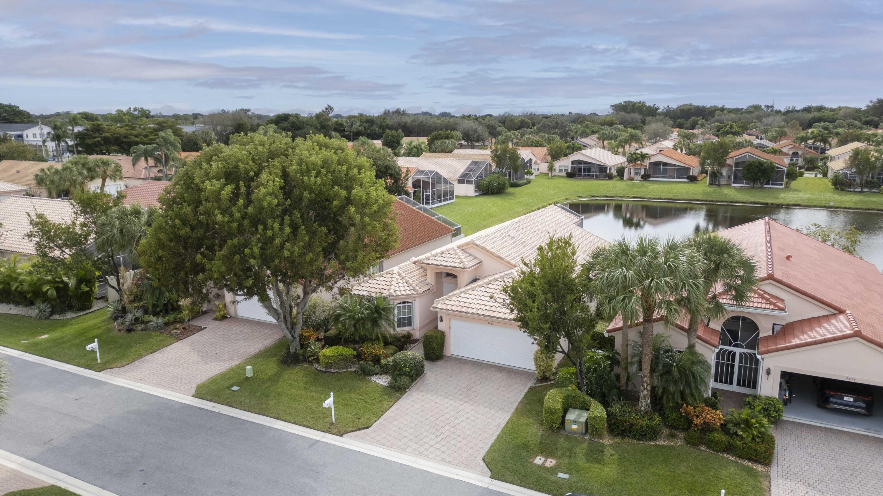 5066 Bleu Lapis Drive