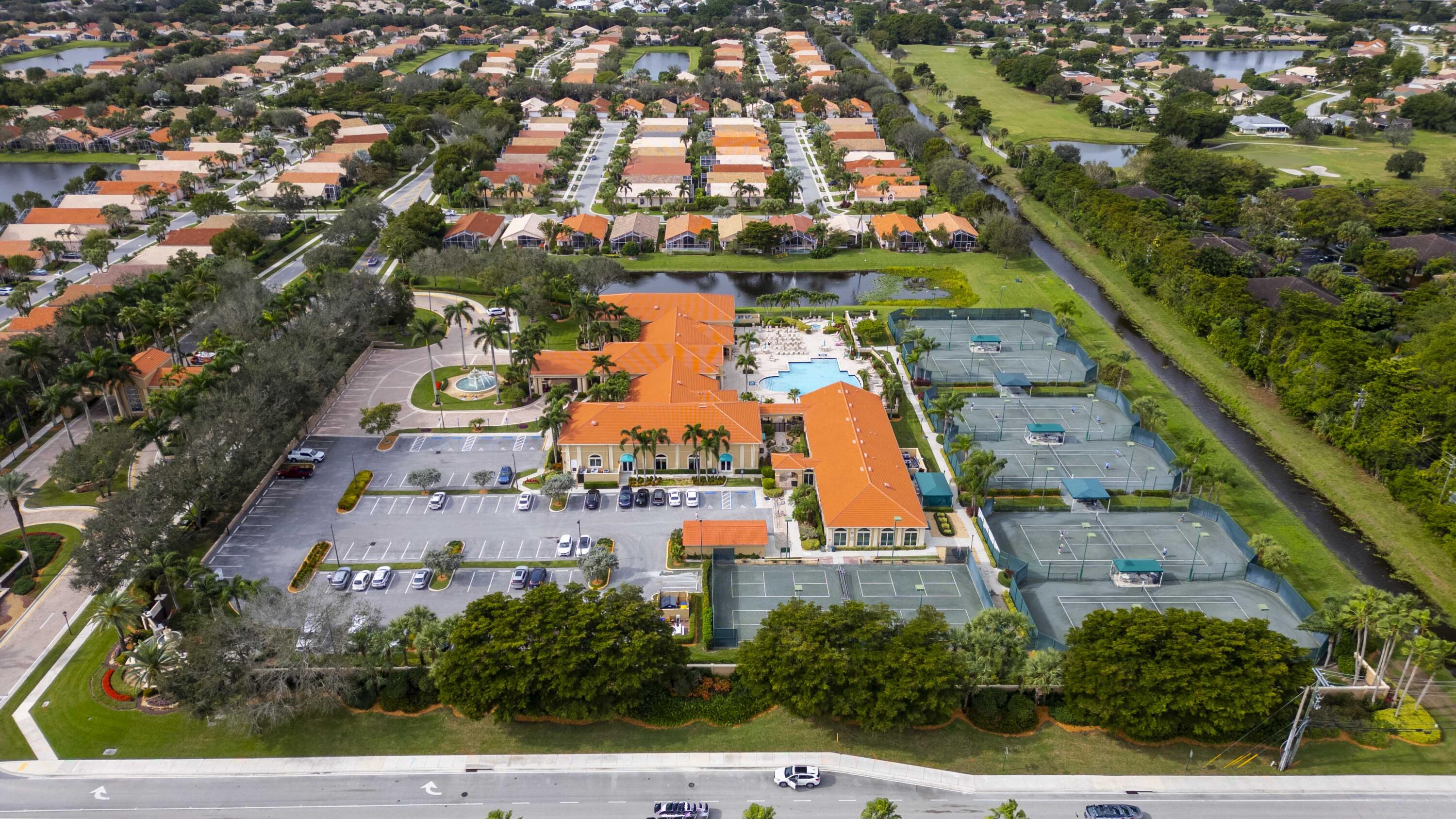 5066 Bleu Lapis Drive