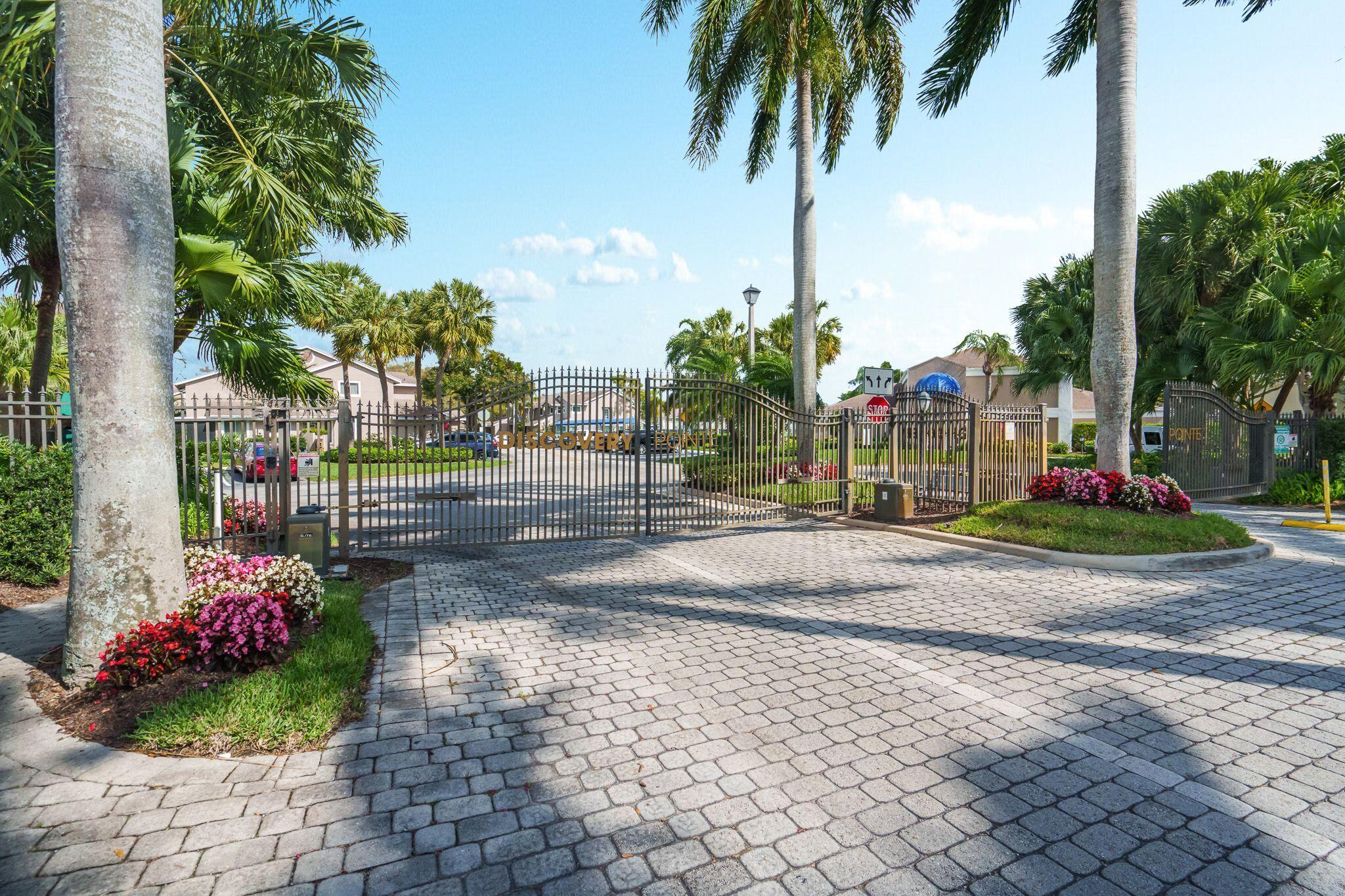 2034 Discovery Circle E, Deerfield Beach