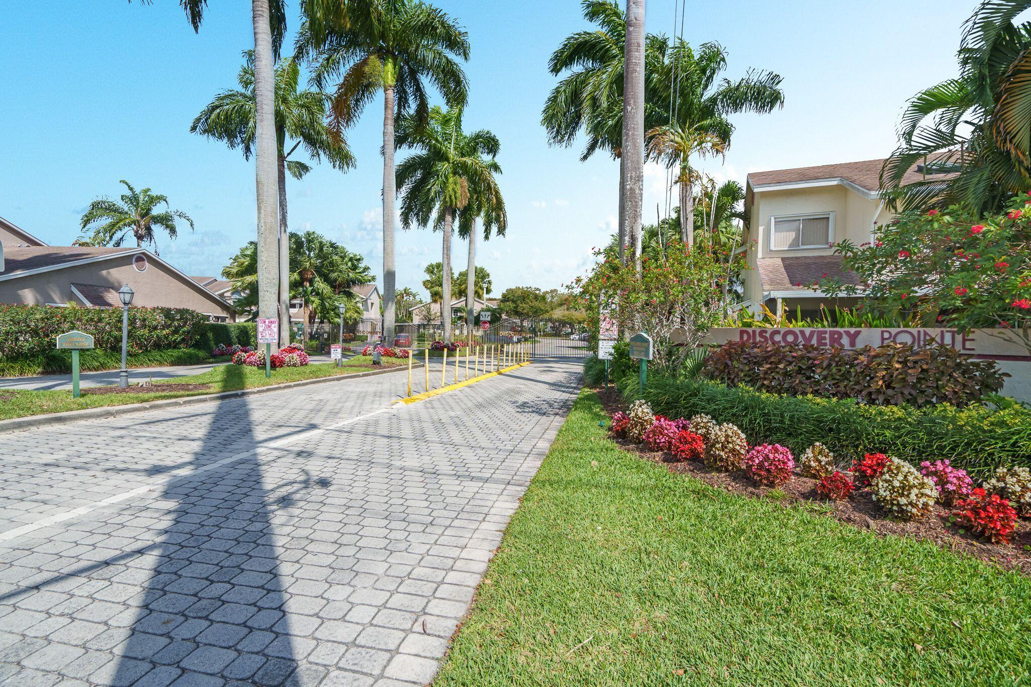 2034 Discovery Circle E, Deerfield Beach