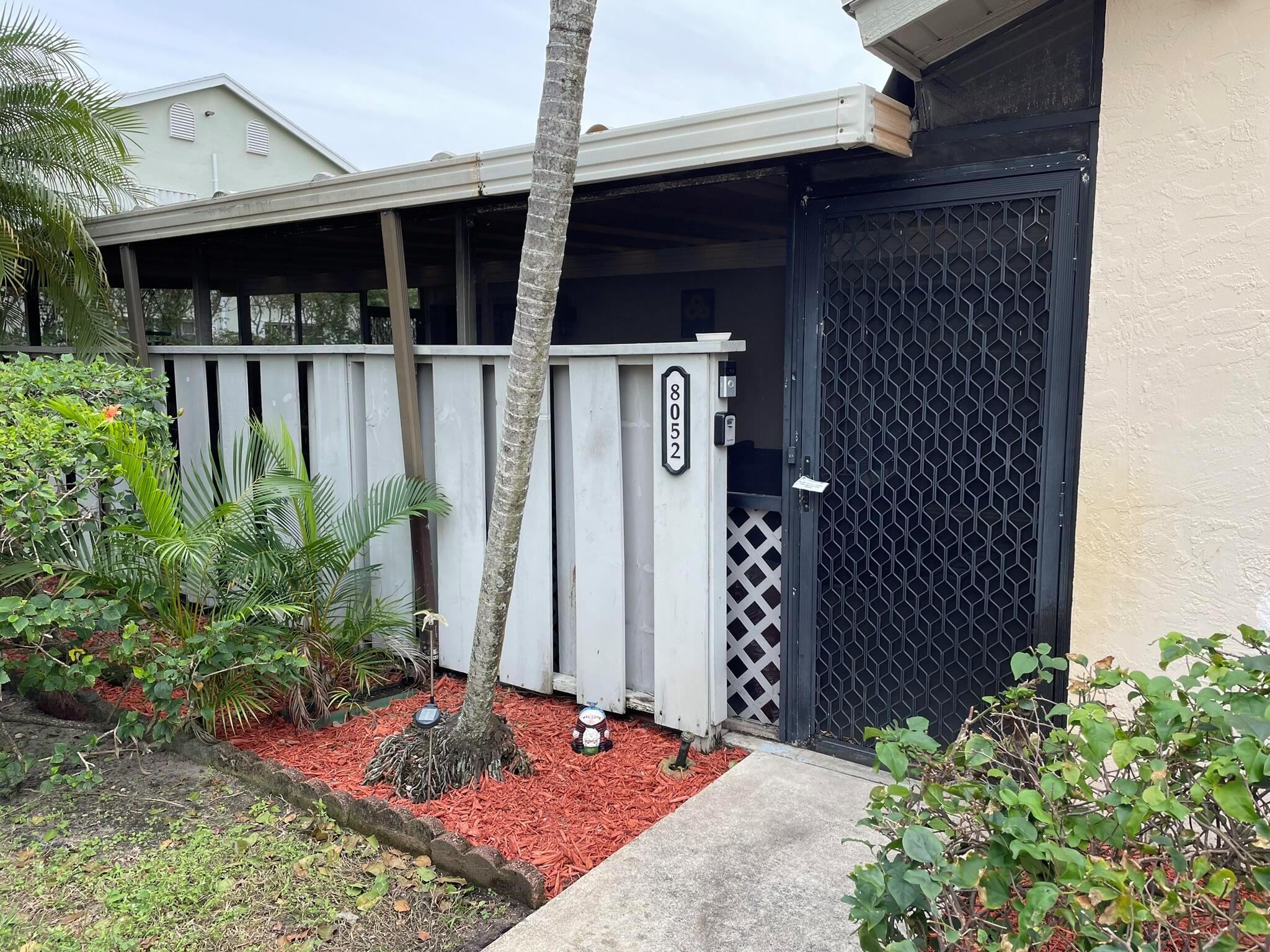 8052 Ambach Way Unit: 15a