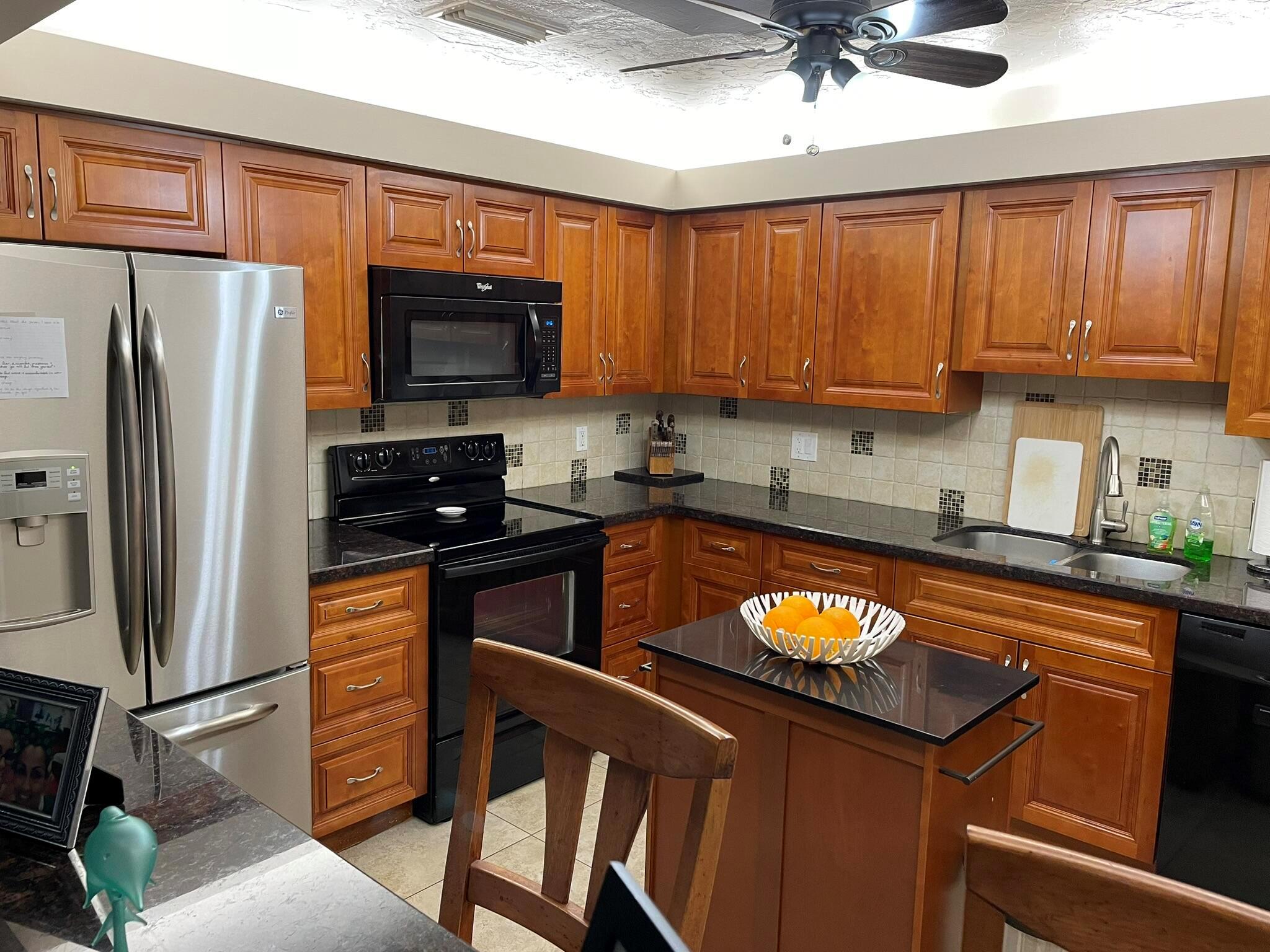 8052 Ambach Way Unit: 15a