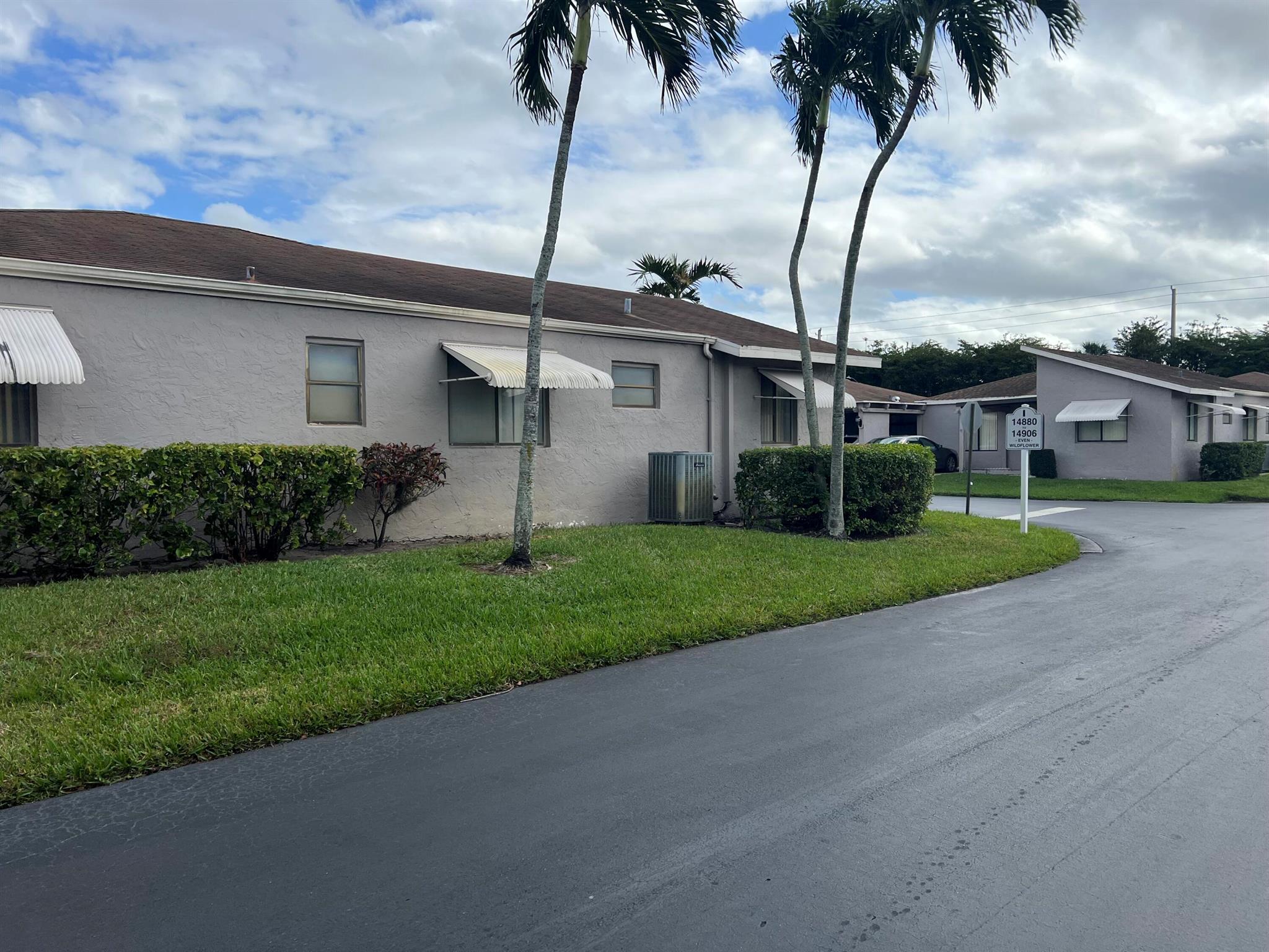 14880 Wildflower Ln Lane