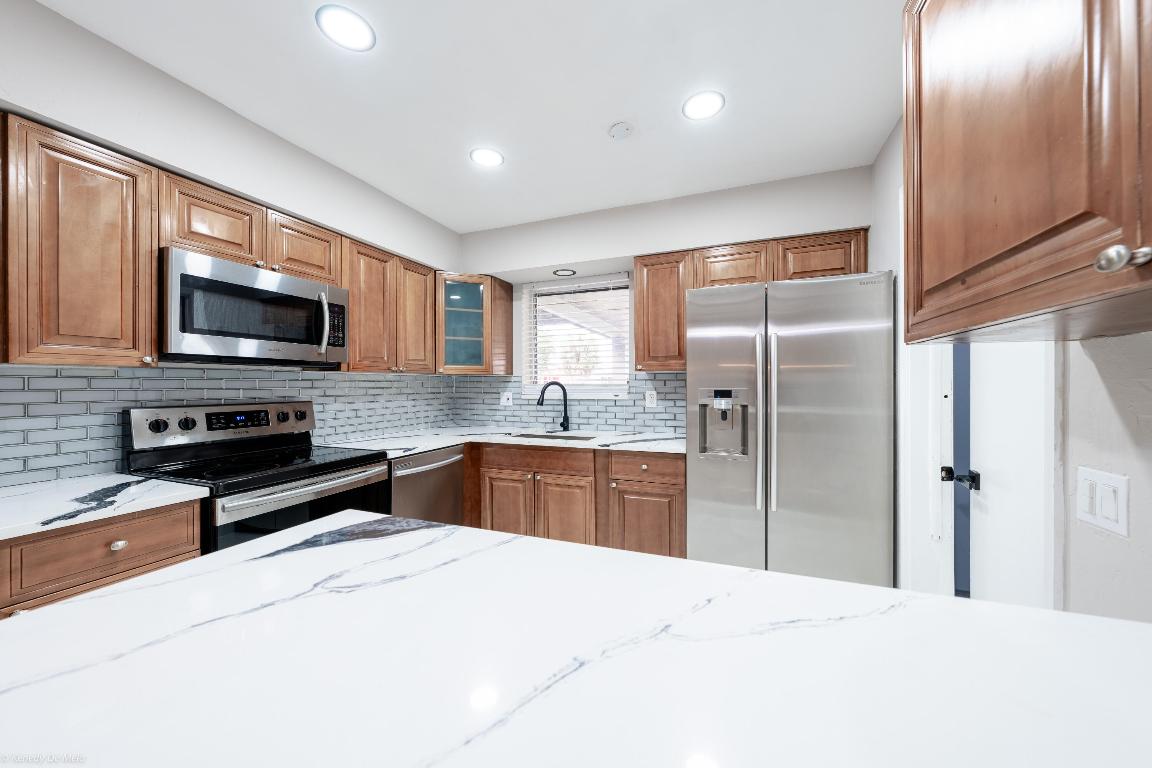 120 SW 29th Terrace, Fort Lauderdale