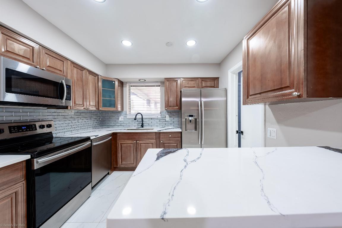 120 SW 29th Terrace, Fort Lauderdale