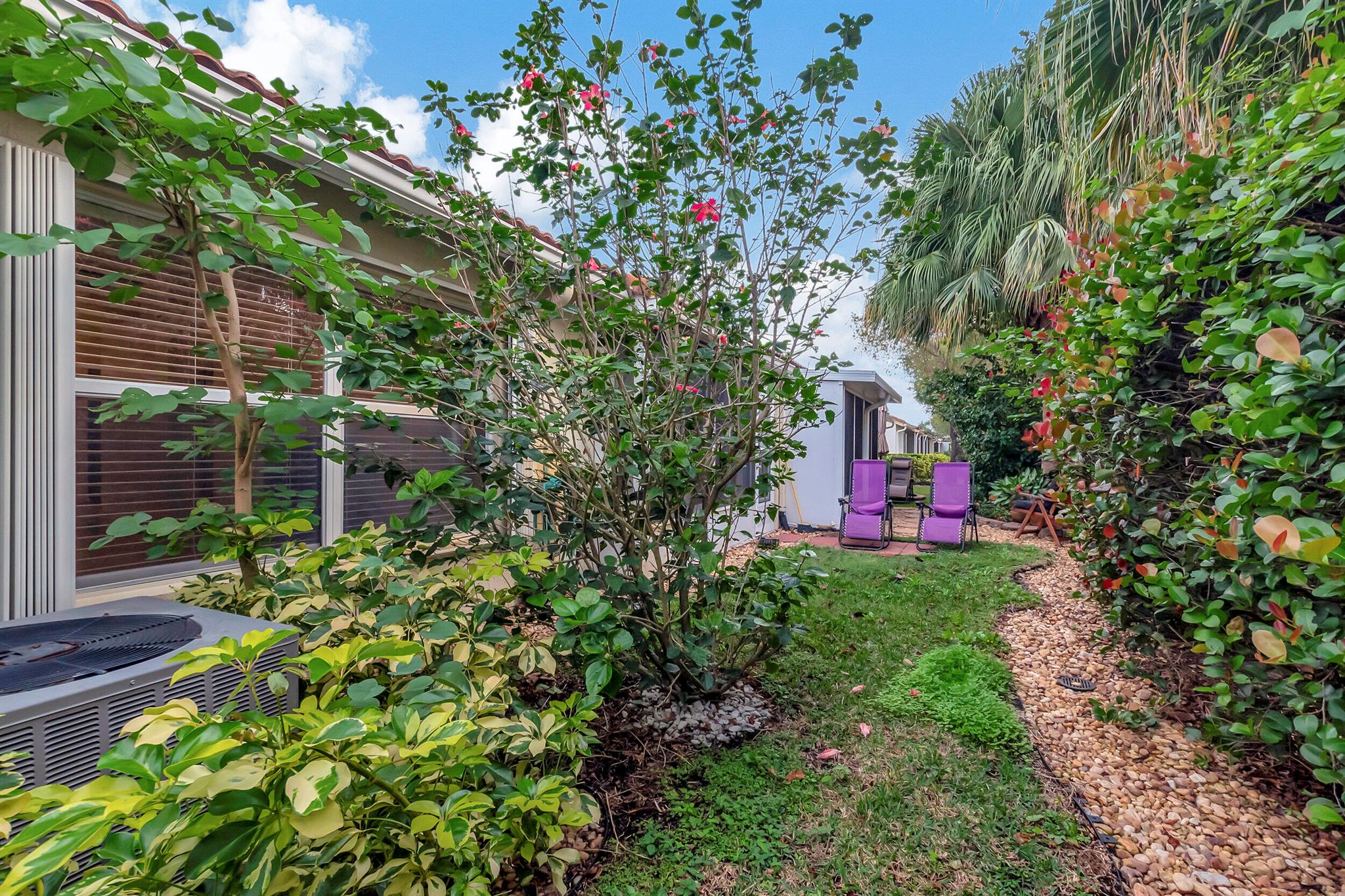 6112 Petunia Road