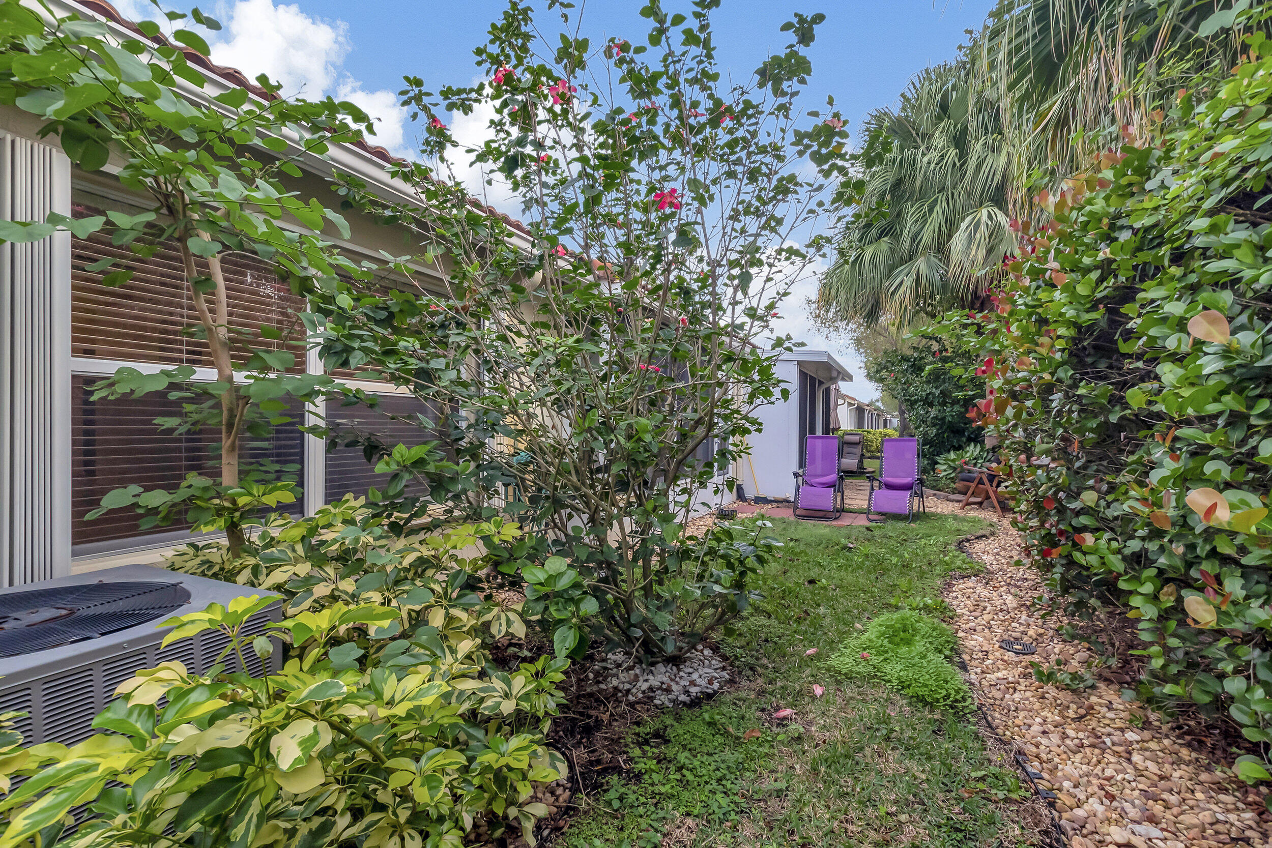 6112 Petunia Road