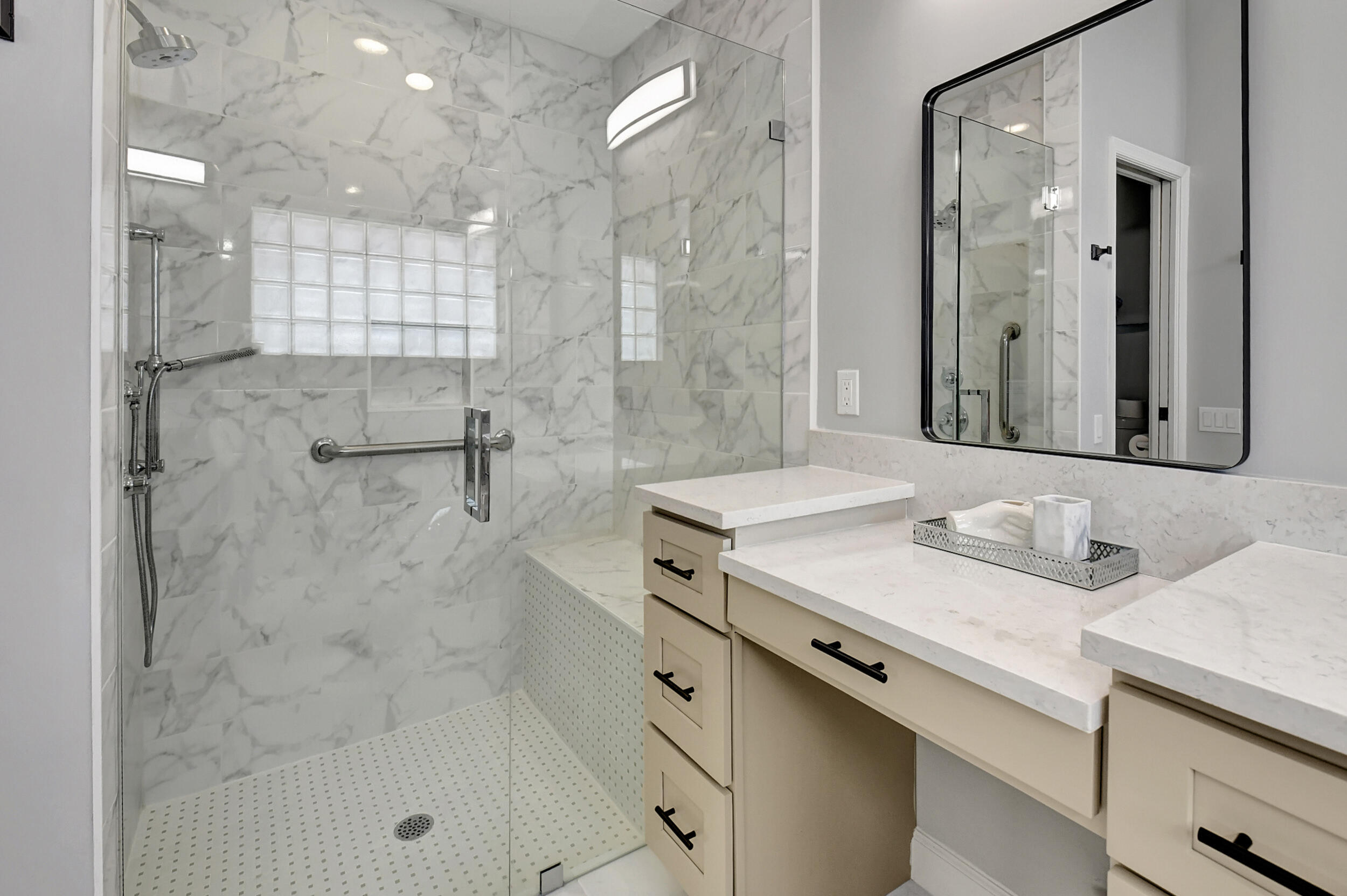 6595 Sherbrook Drive