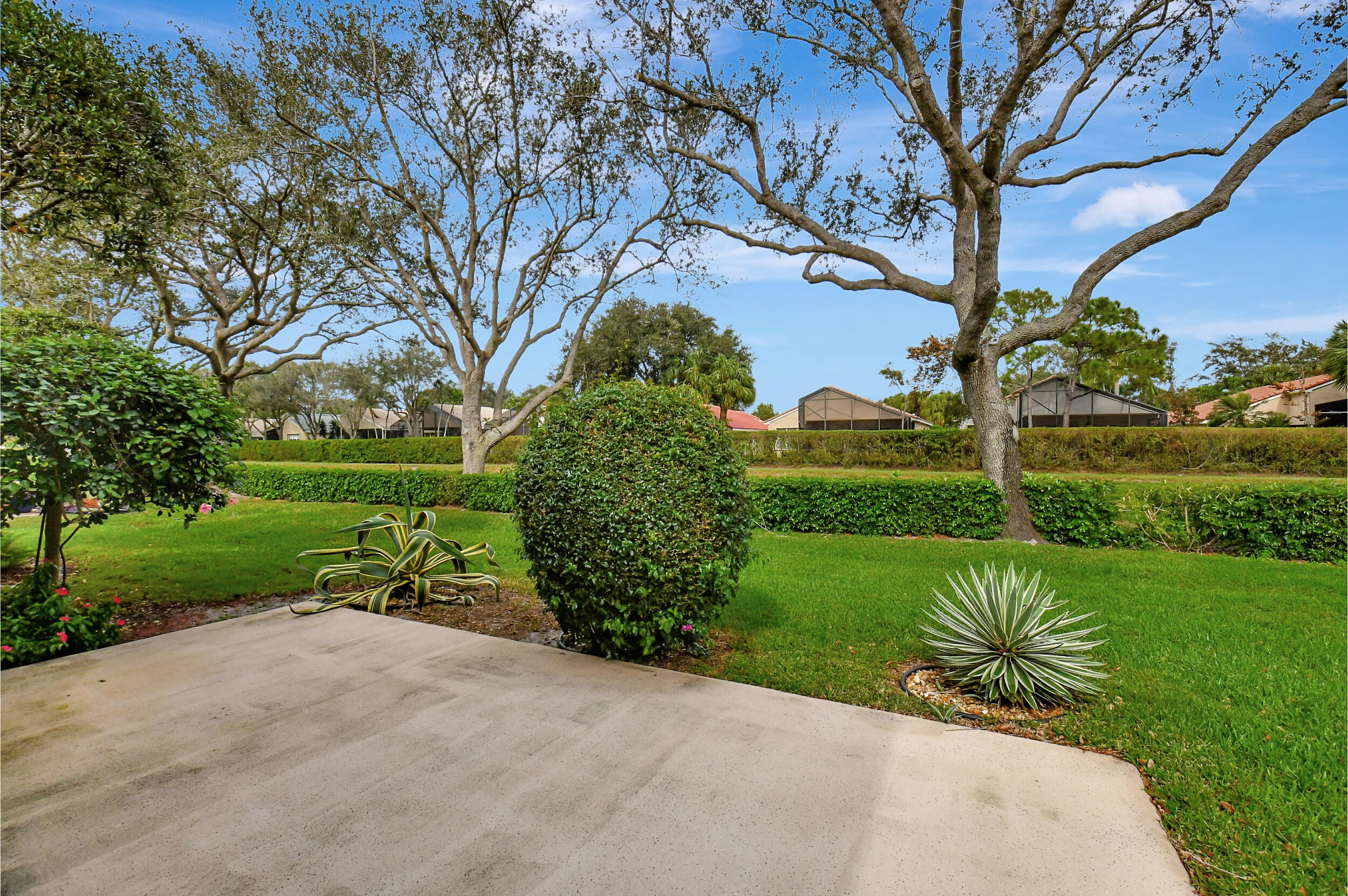 6595 Sherbrook Drive