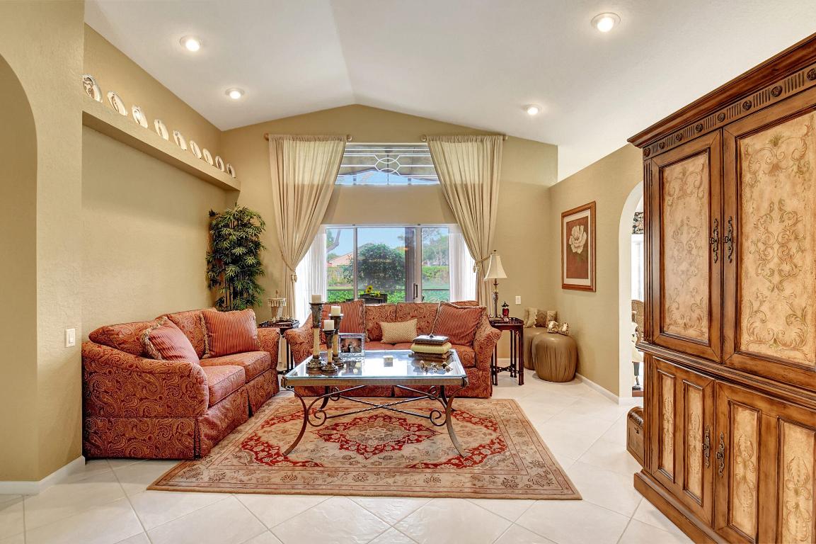 6595 Sherbrook Drive