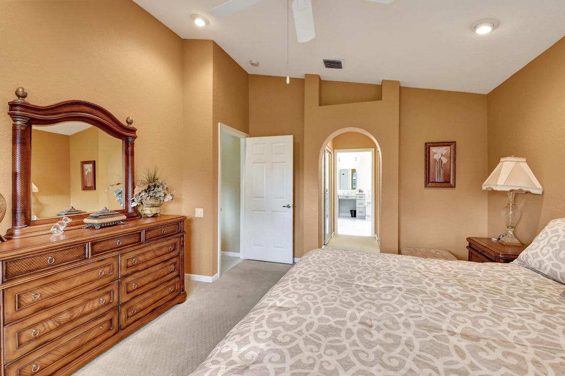 6595 Sherbrook Drive