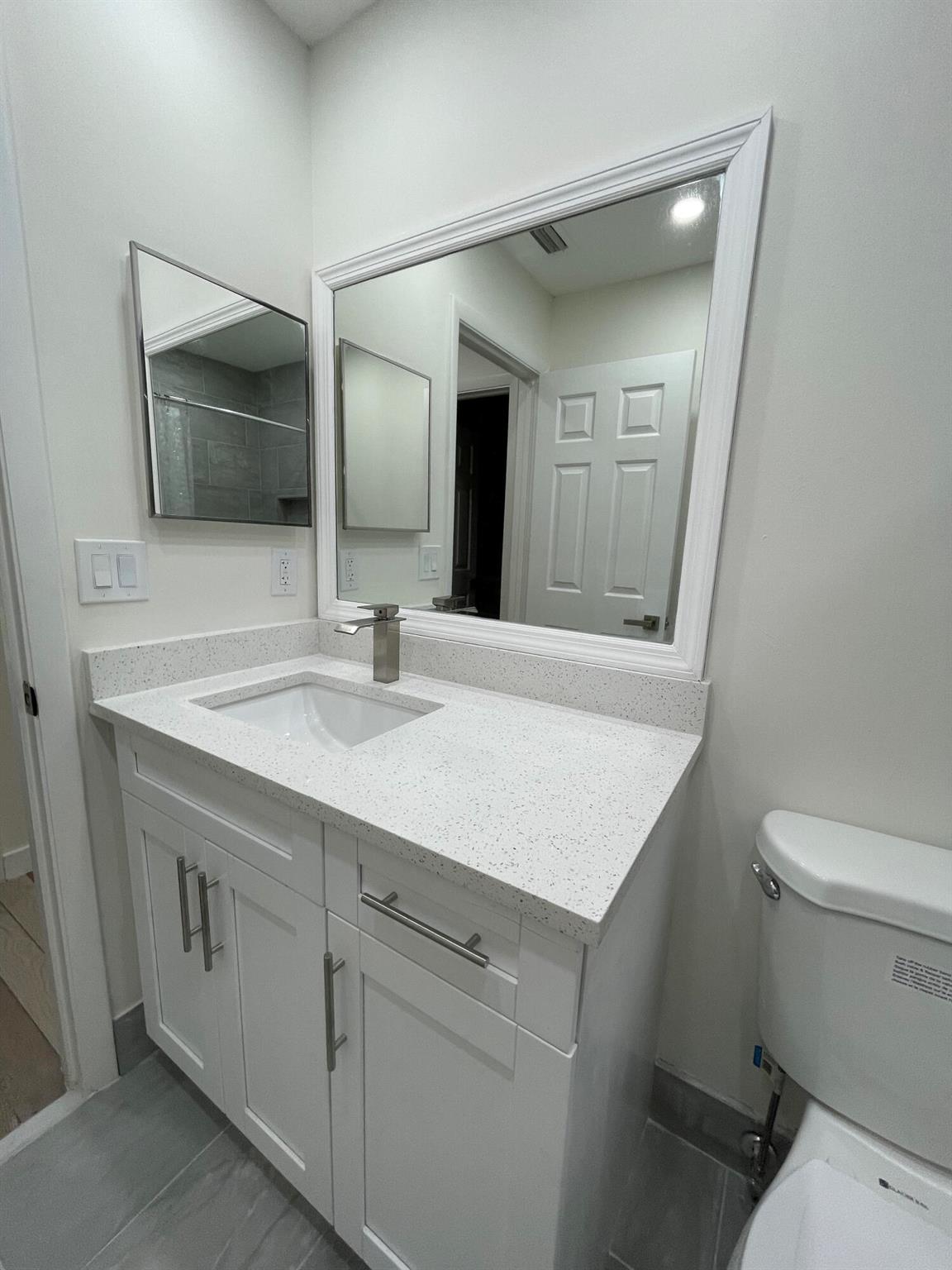 3939 NE 5th Avenue Unit: C201