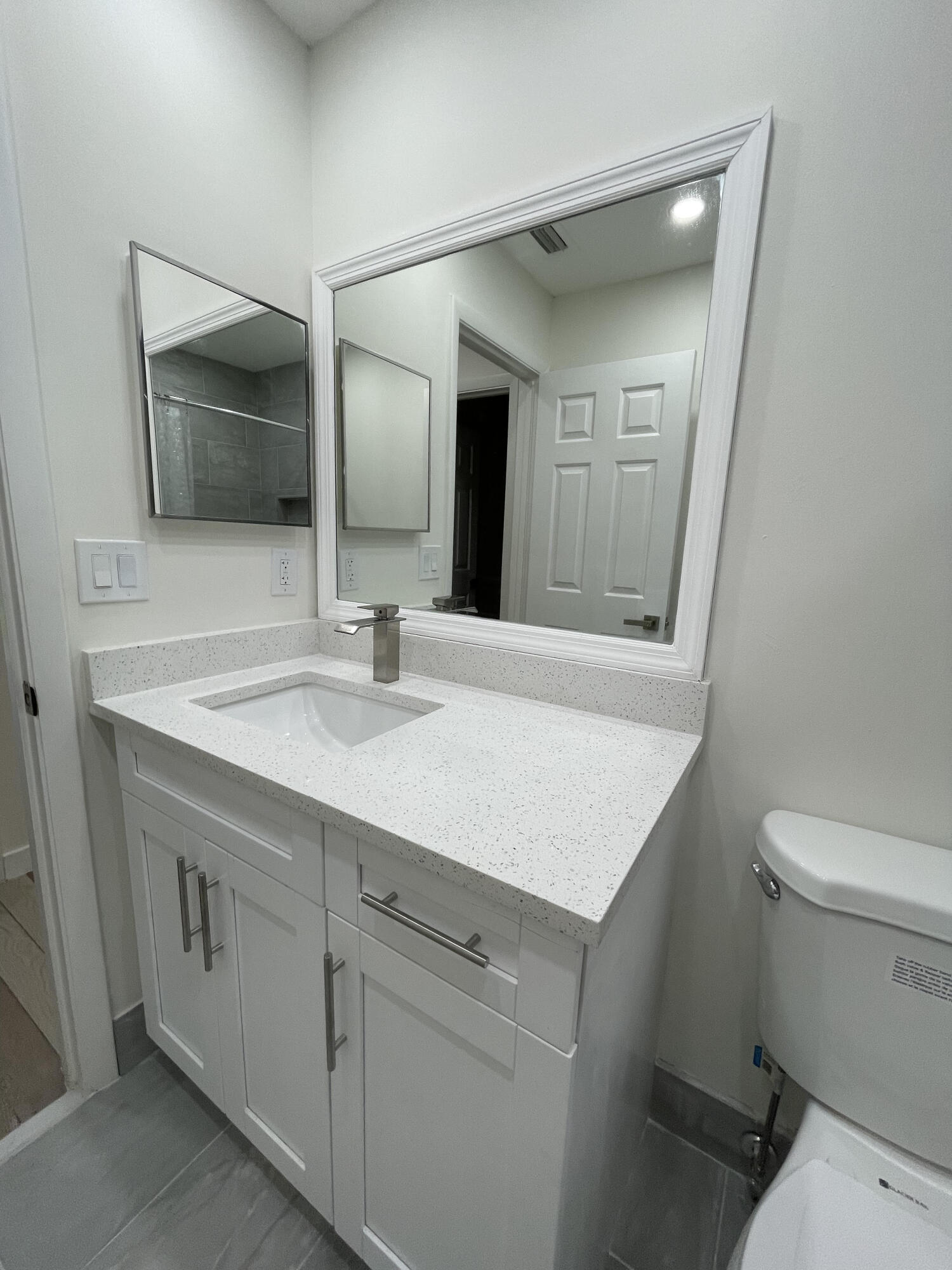 3939 NE 5th Avenue Unit: C201