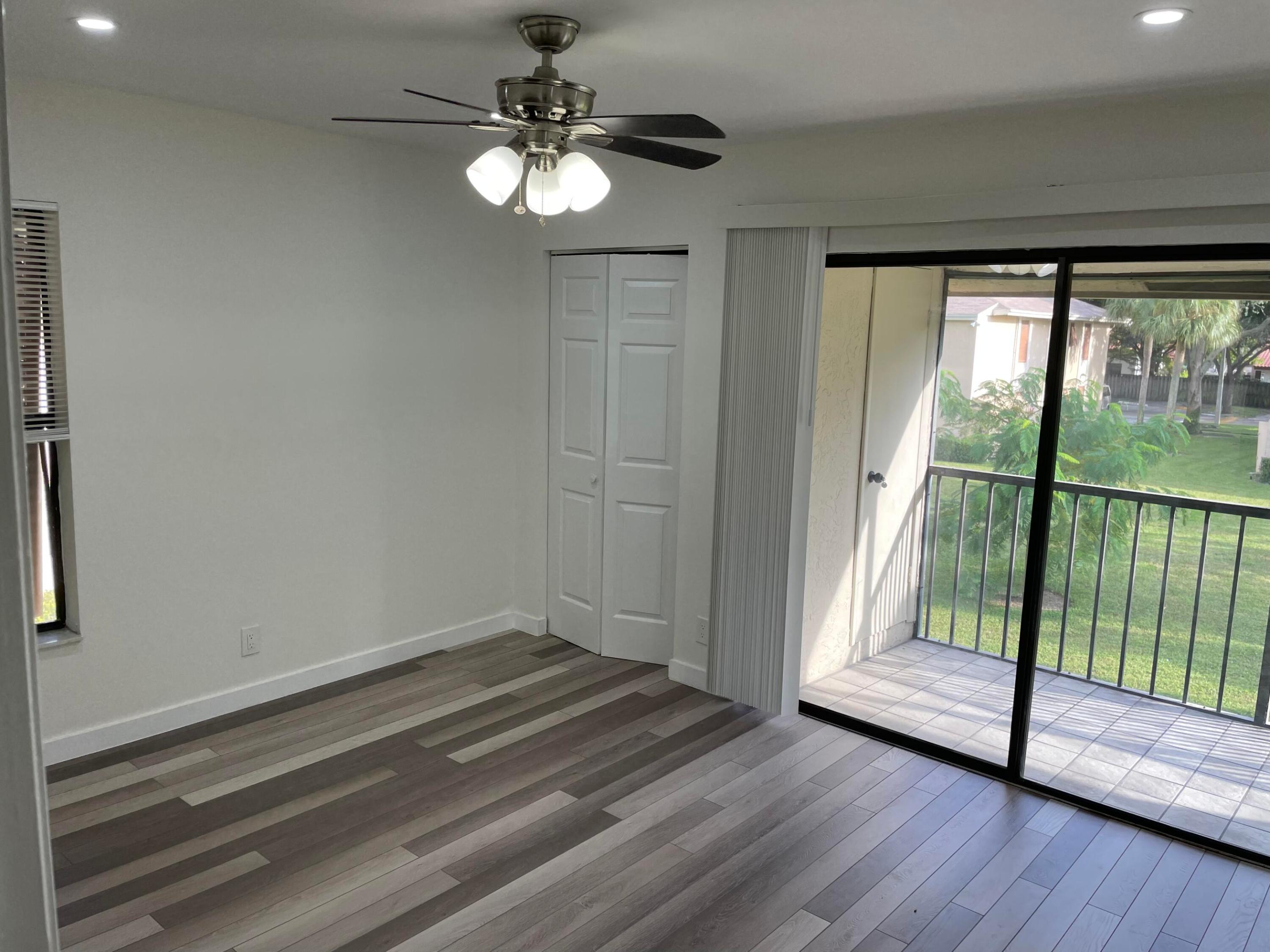 3939 NE 5th Avenue Unit: C201