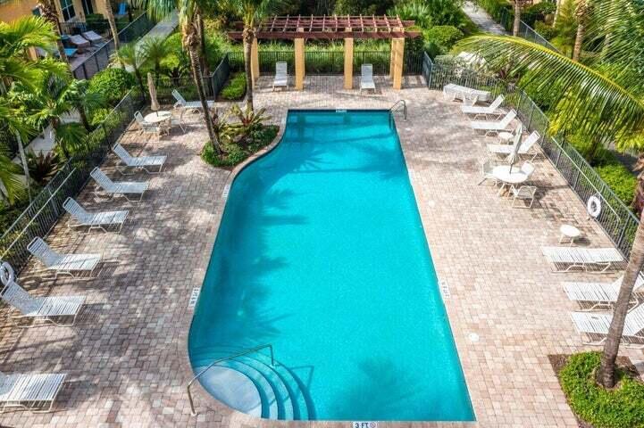4635 Mediterranean Circle, Palm Beach Gardens