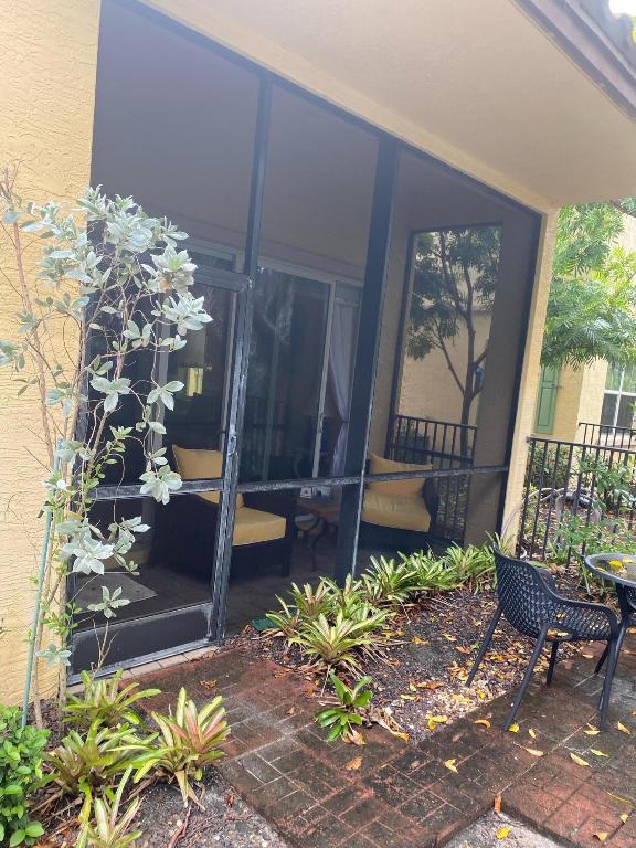 4635 Mediterranean Circle, Palm Beach Gardens