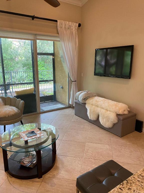 4635 Mediterranean Circle, Palm Beach Gardens