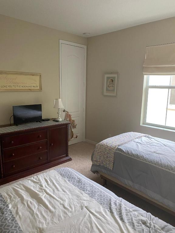 4635 Mediterranean Circle, Palm Beach Gardens