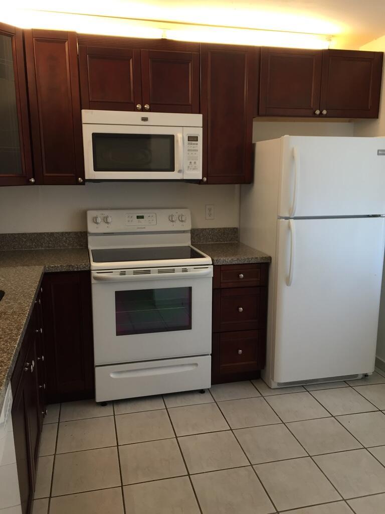 16344 Country Lake Circle