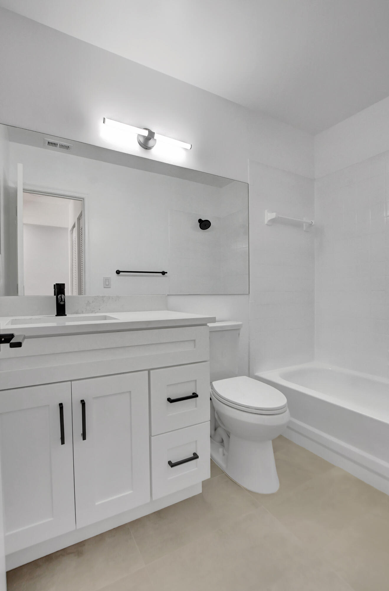 321 Olivewood Place Unit: O221