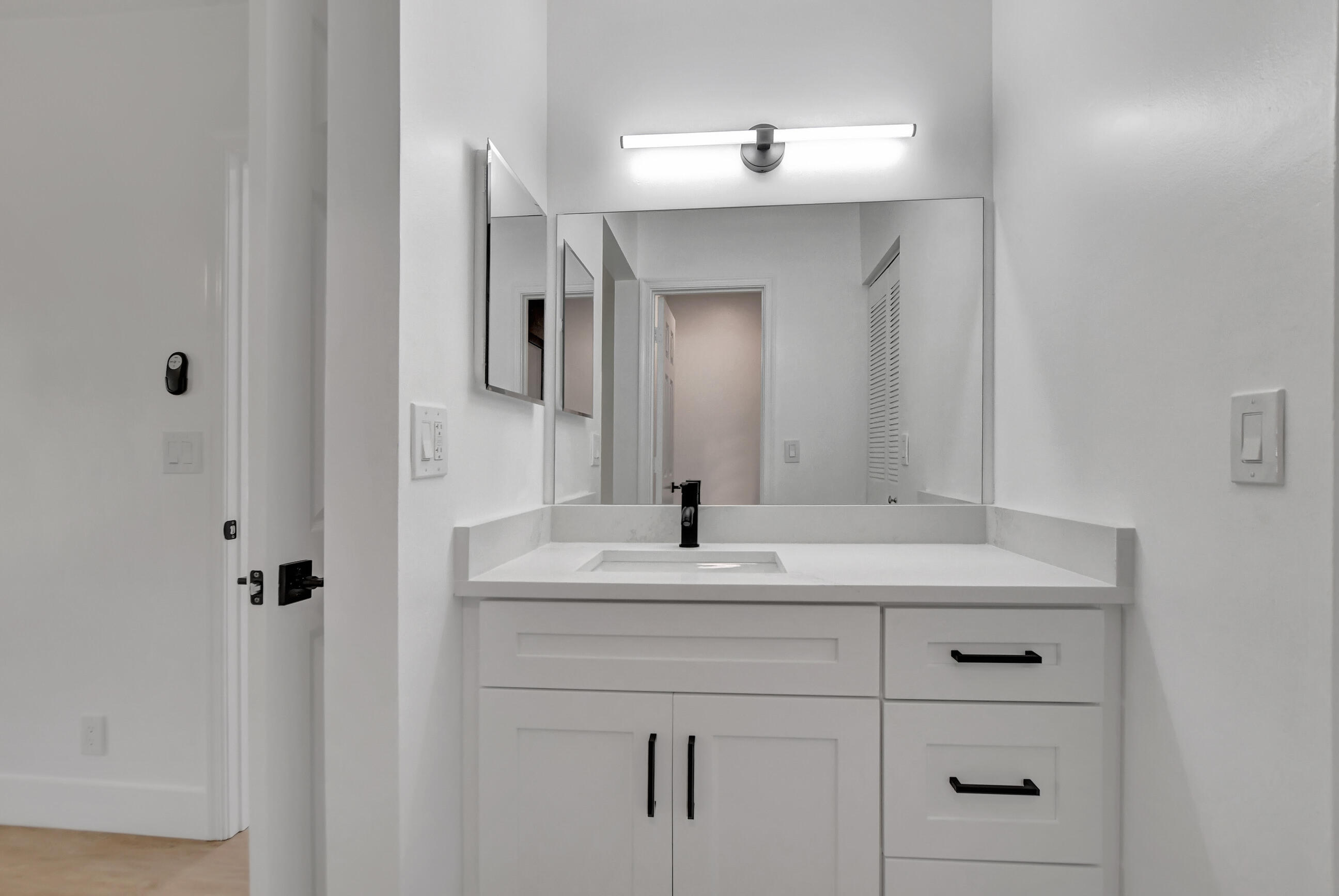 321 Olivewood Place Unit: O221