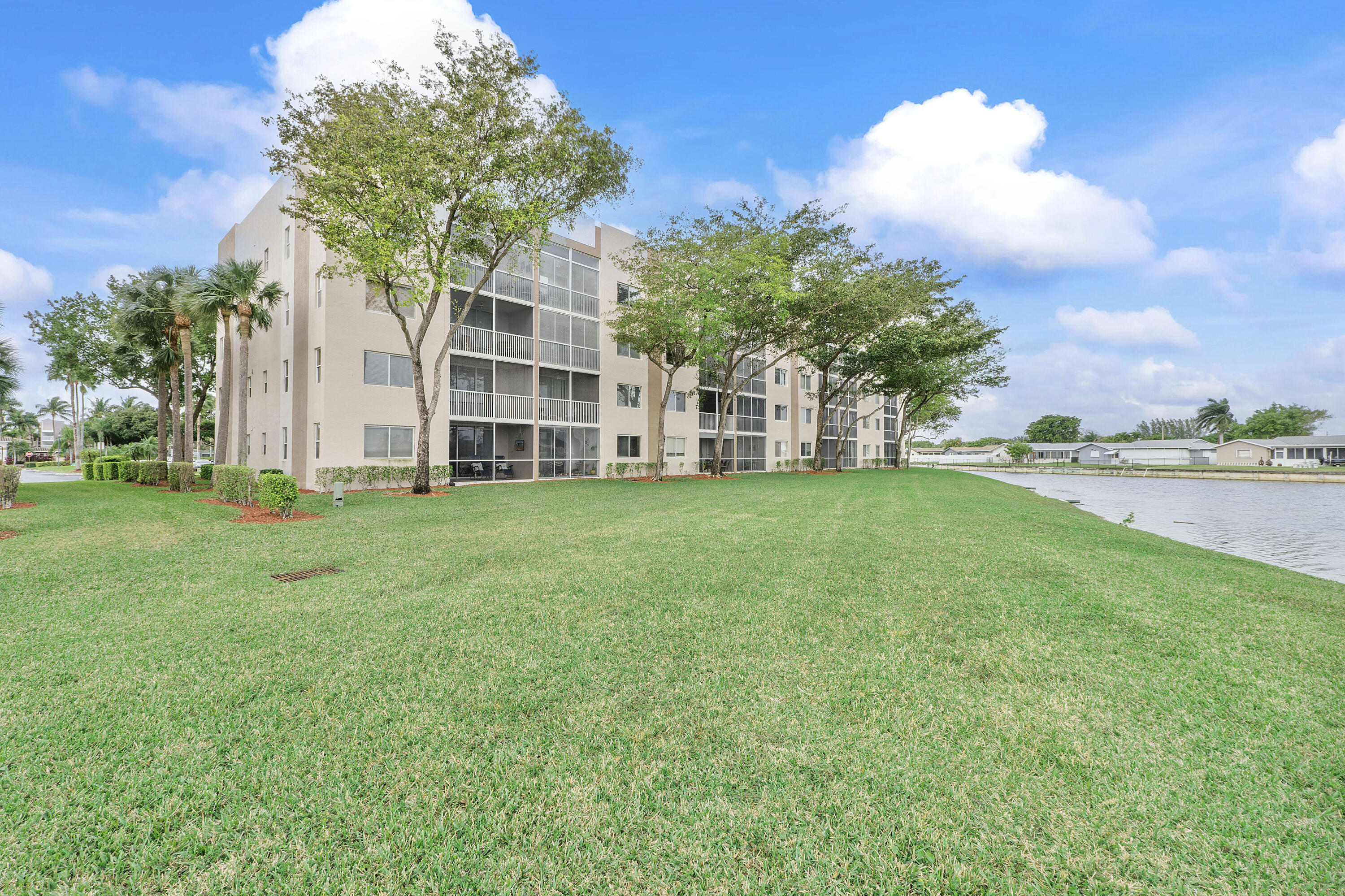 9575 Weldon Circle C313, Tamarac Unit: C313