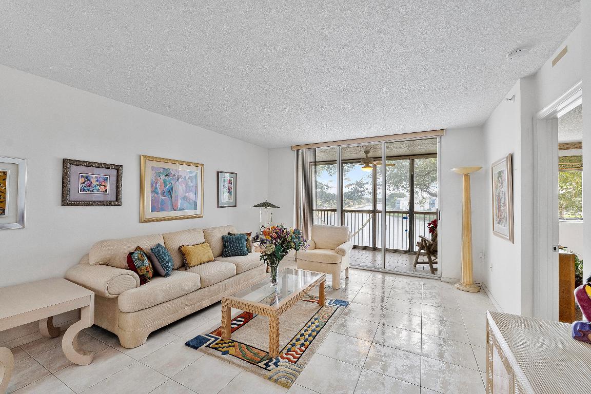 9575 Weldon Circle C313, Tamarac Unit: C313