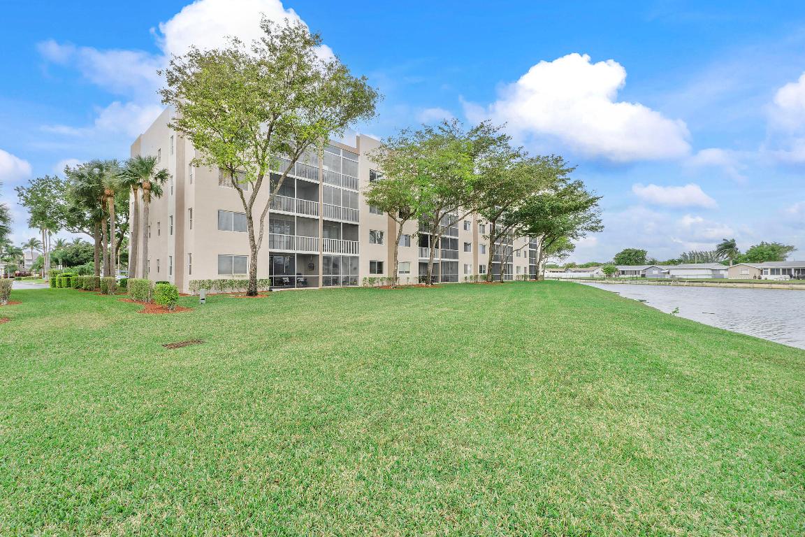 9575 Weldon Circle C313, Tamarac Unit: C313